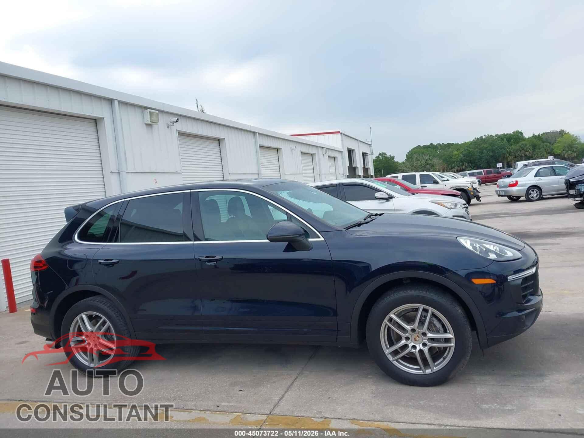 PORSCHE CAYENNE 2016 - WP1AA2A26GLA01982