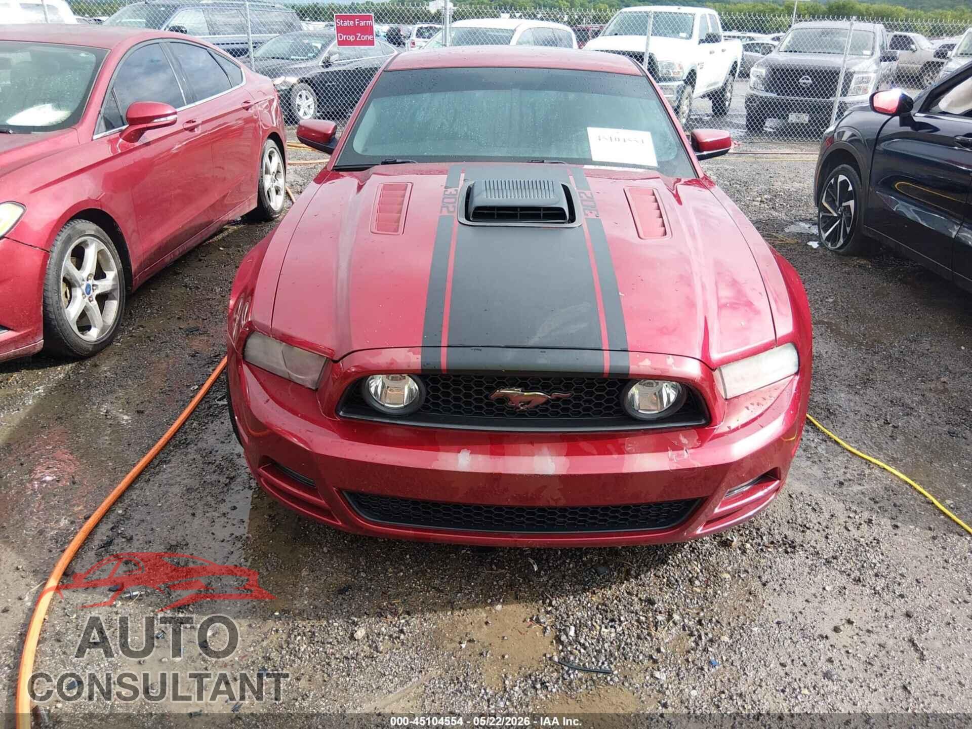 FORD MUSTANG 2014 - 1ZVBP8CF4E5243420
