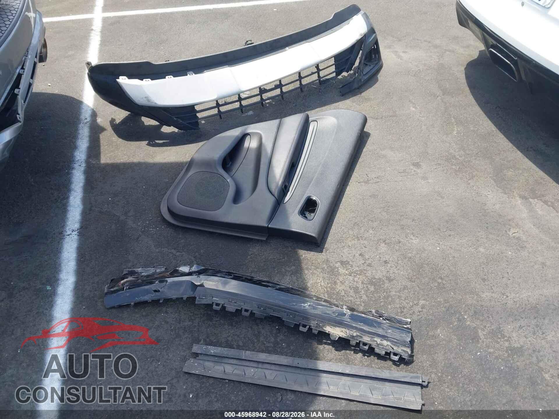 DODGE DURANGO 2021 - 1C4SDHCT0MC608106