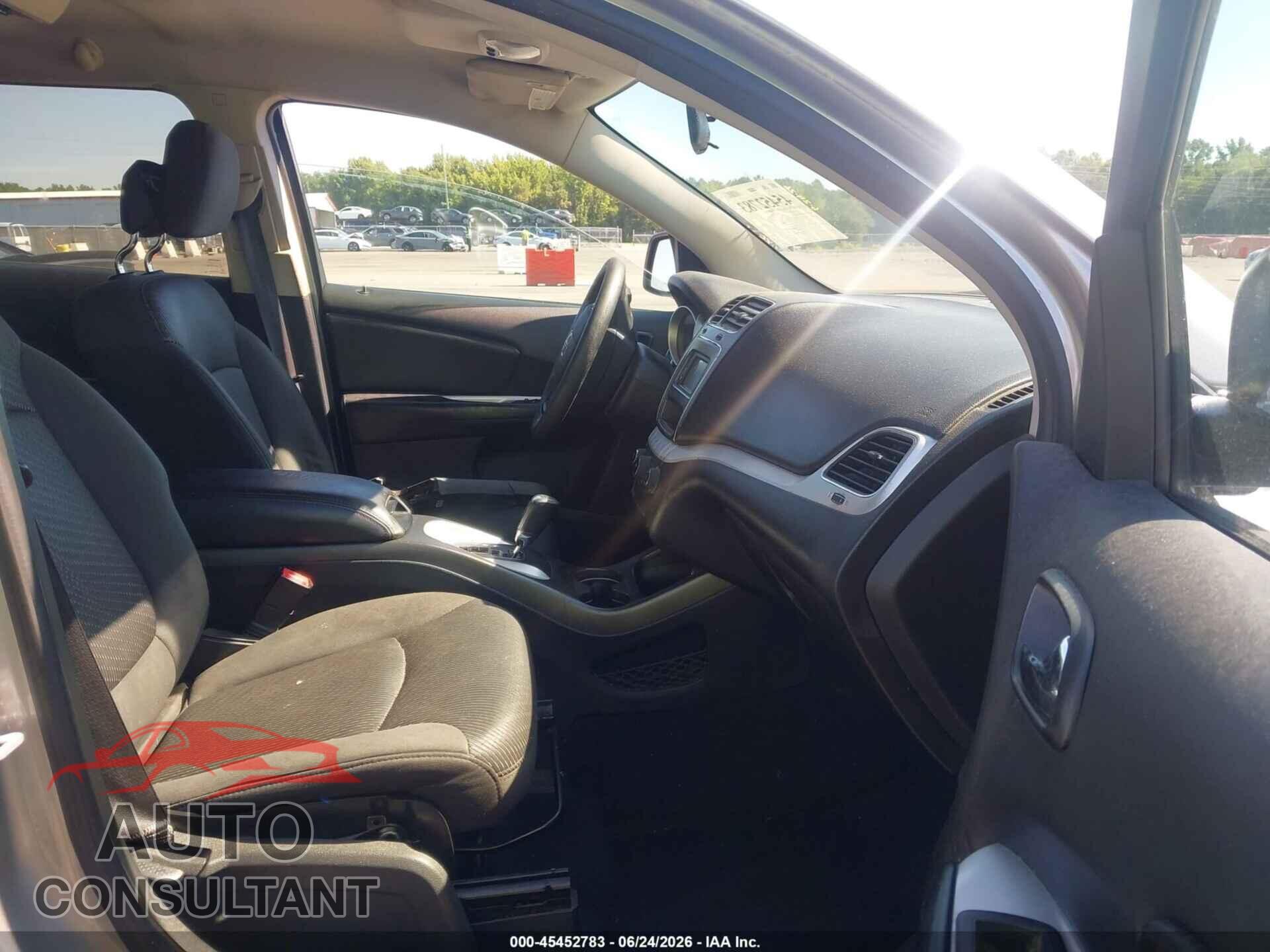 DODGE JOURNEY 2017 - 3C4PDCBG0HT591220