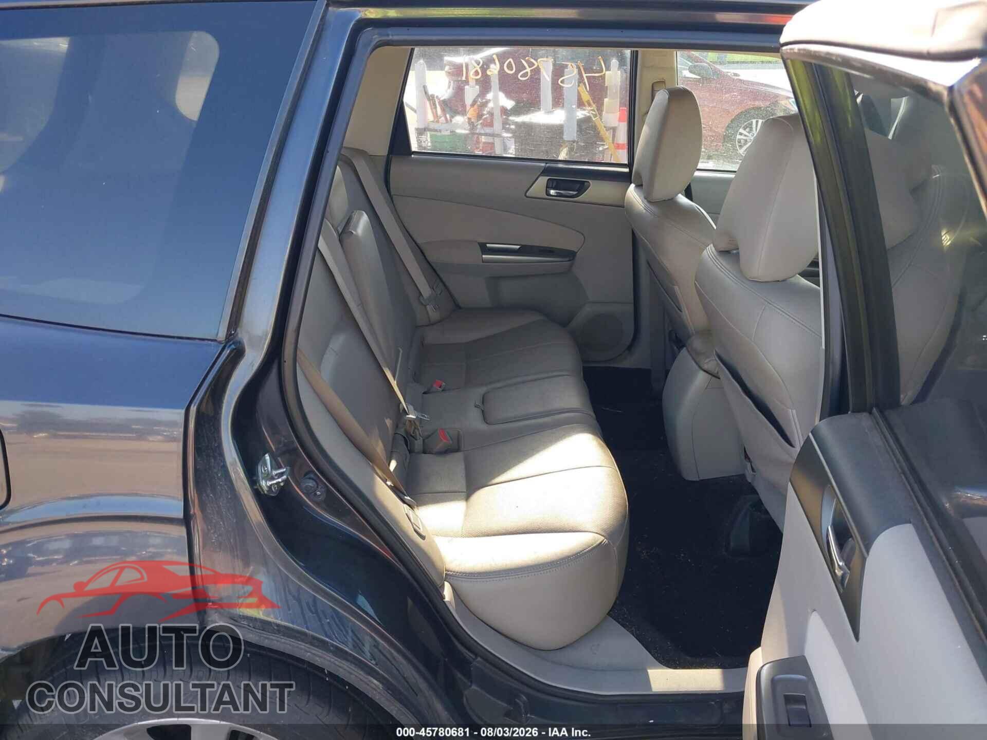SUBARU FORESTER 2013 - JF2SHAEC3DH441012