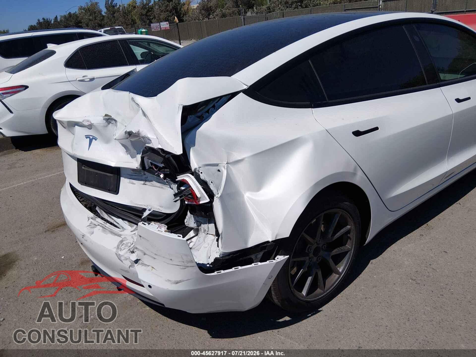 TESLA MODEL 3 2021 - 5YJ3E1EA2MF018593