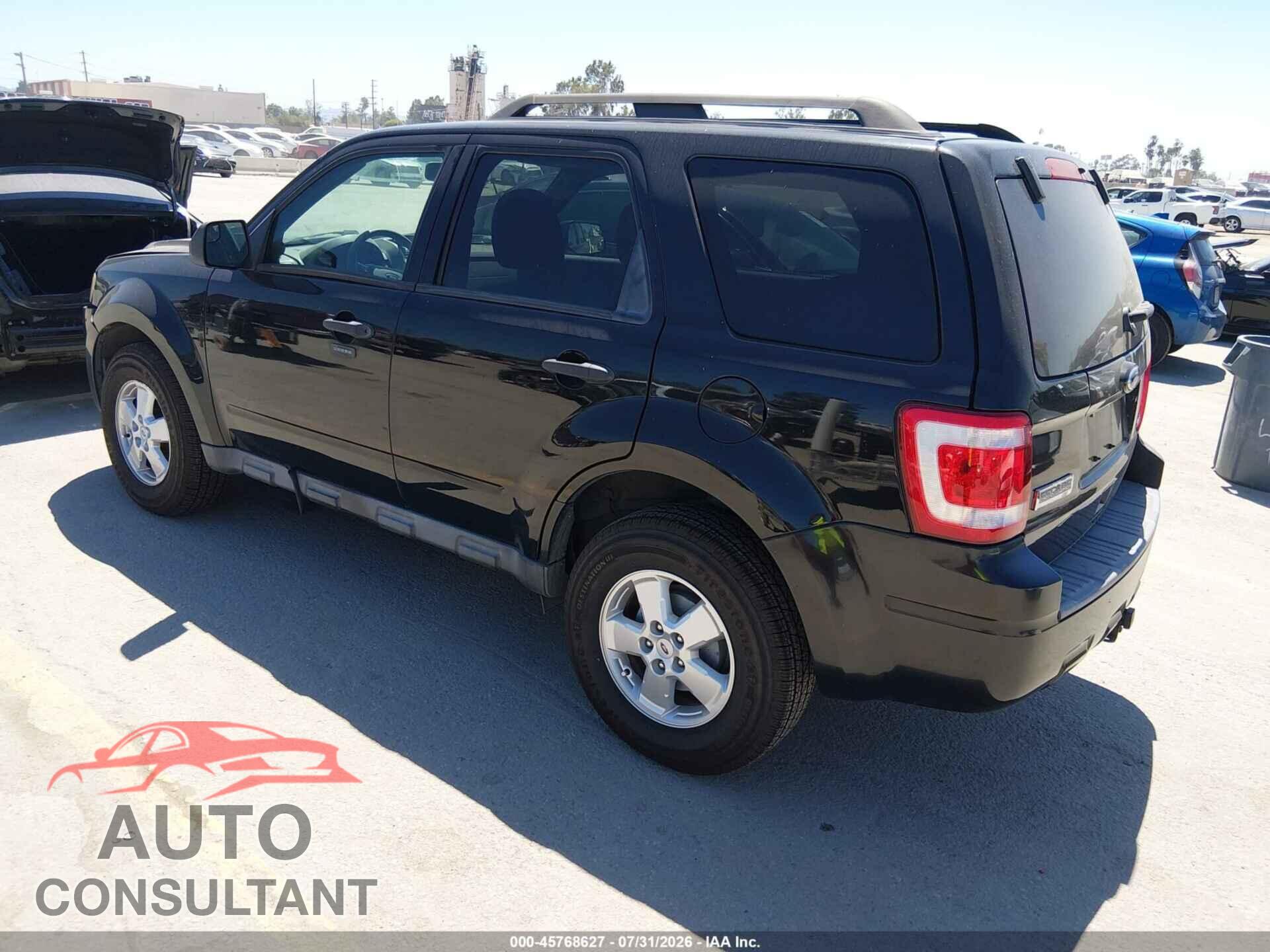 FORD ESCAPE 2010 - 1FMCU0DG4AKB20233