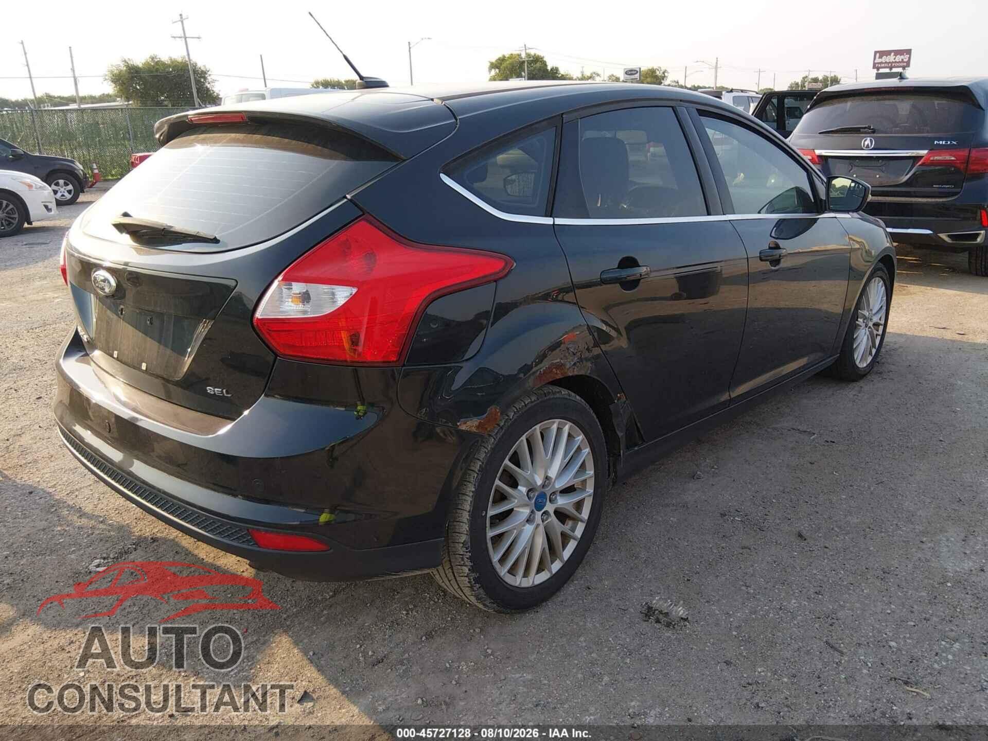 FORD FOCUS 2012 - 1FAHP3M21CL140546