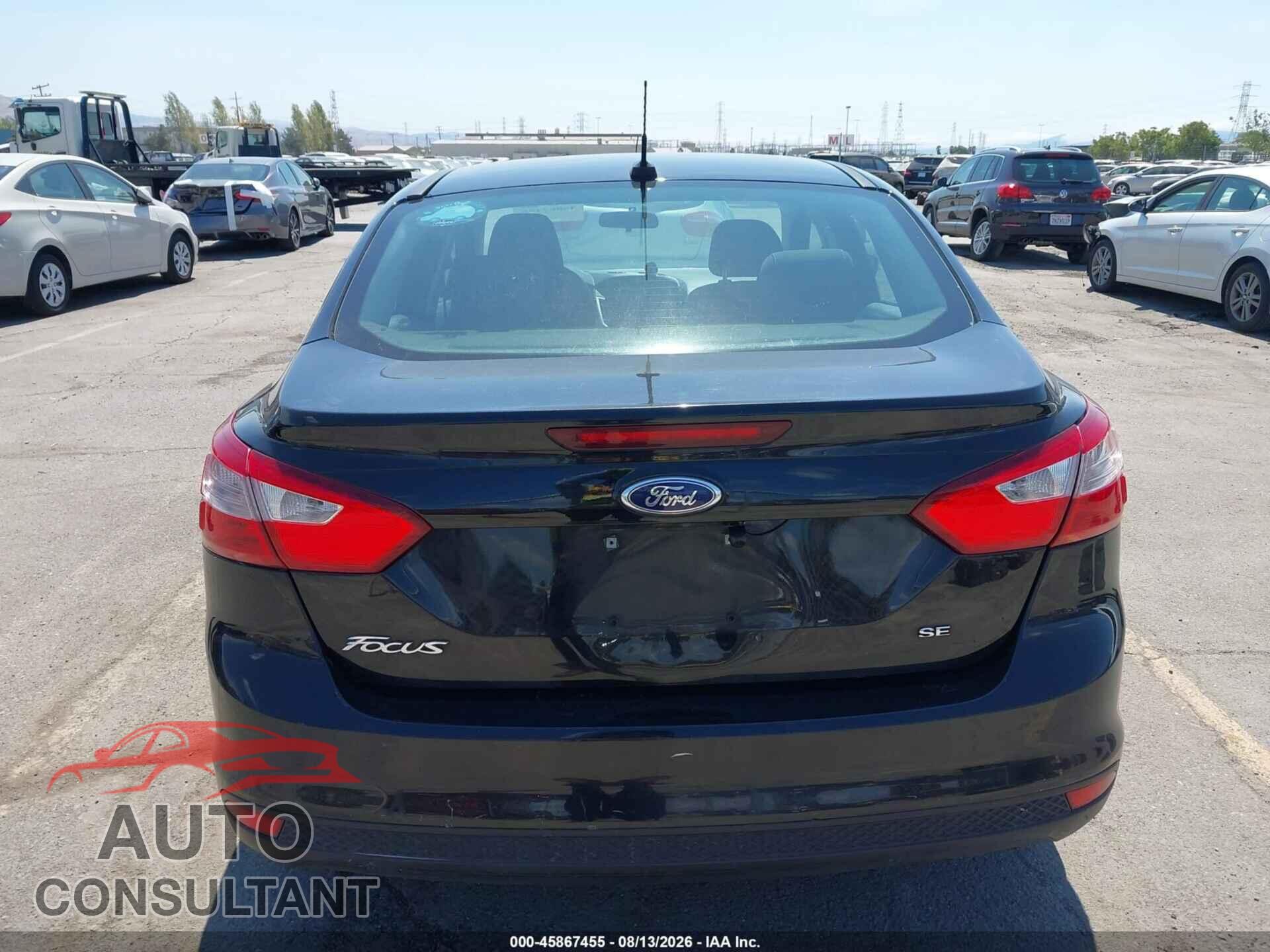 FORD FOCUS 2014 - 1FADP3F23EL408009