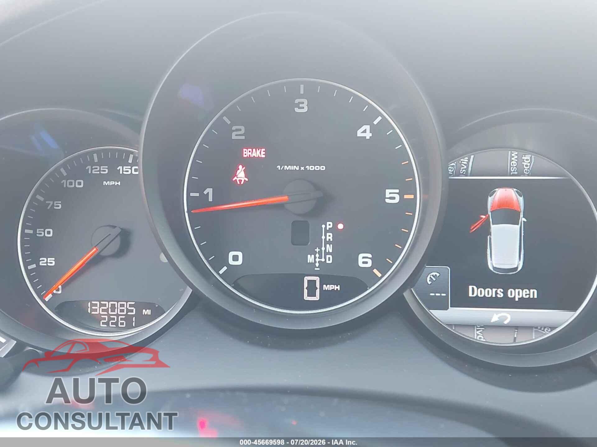 PORSCHE CAYENNE 2016 - WP1AF2A25GLA40306