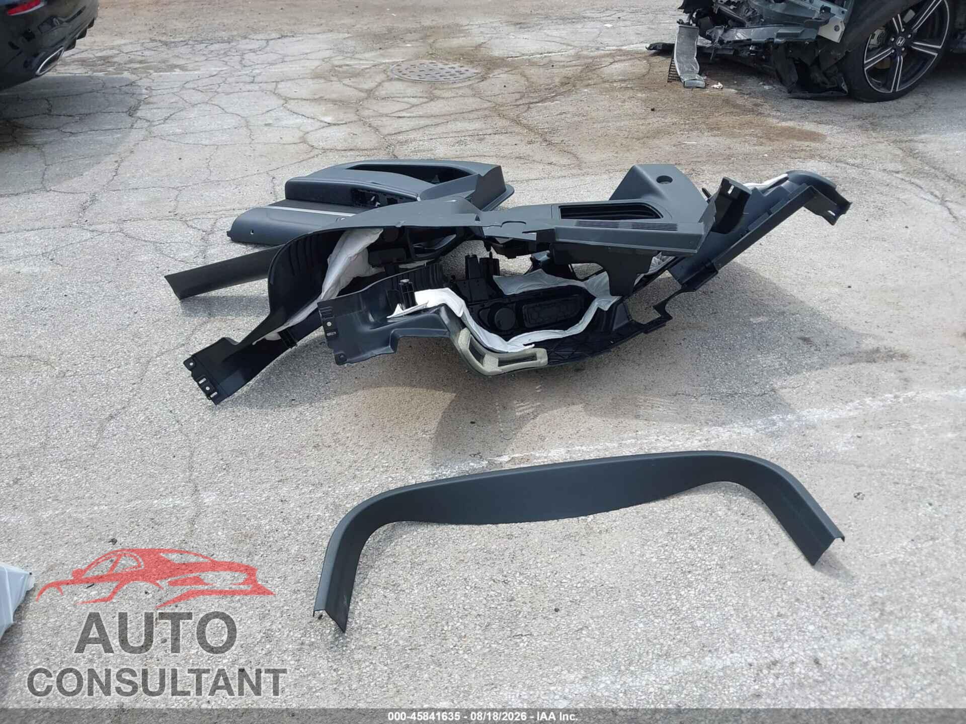 FORD EXPLORER 2018 - 1FM5K8D83JGA77772