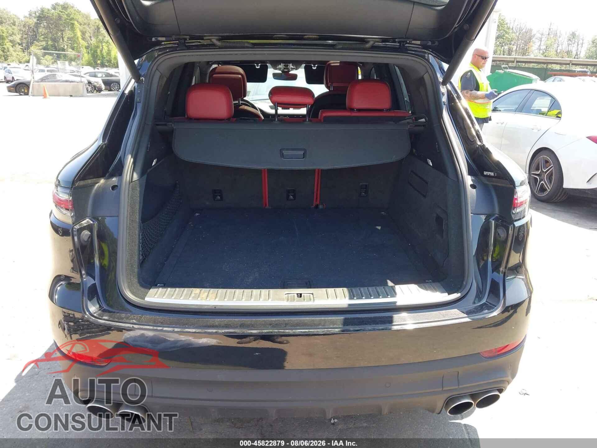 PORSCHE CAYENNE 2019 - WP1AB2AY2KDA61441