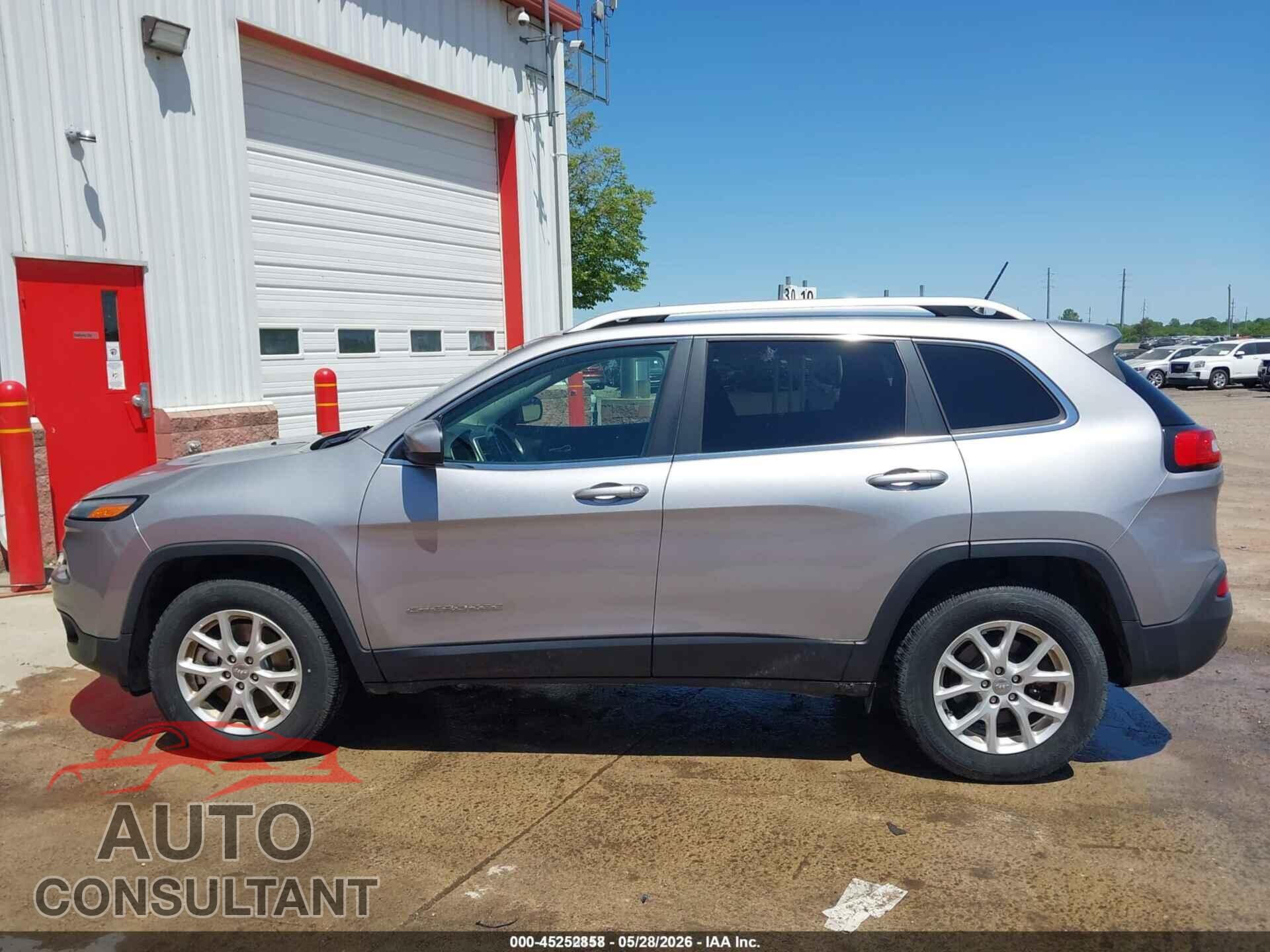 JEEP CHEROKEE 2018 - 1C4PJMCB5JD559313