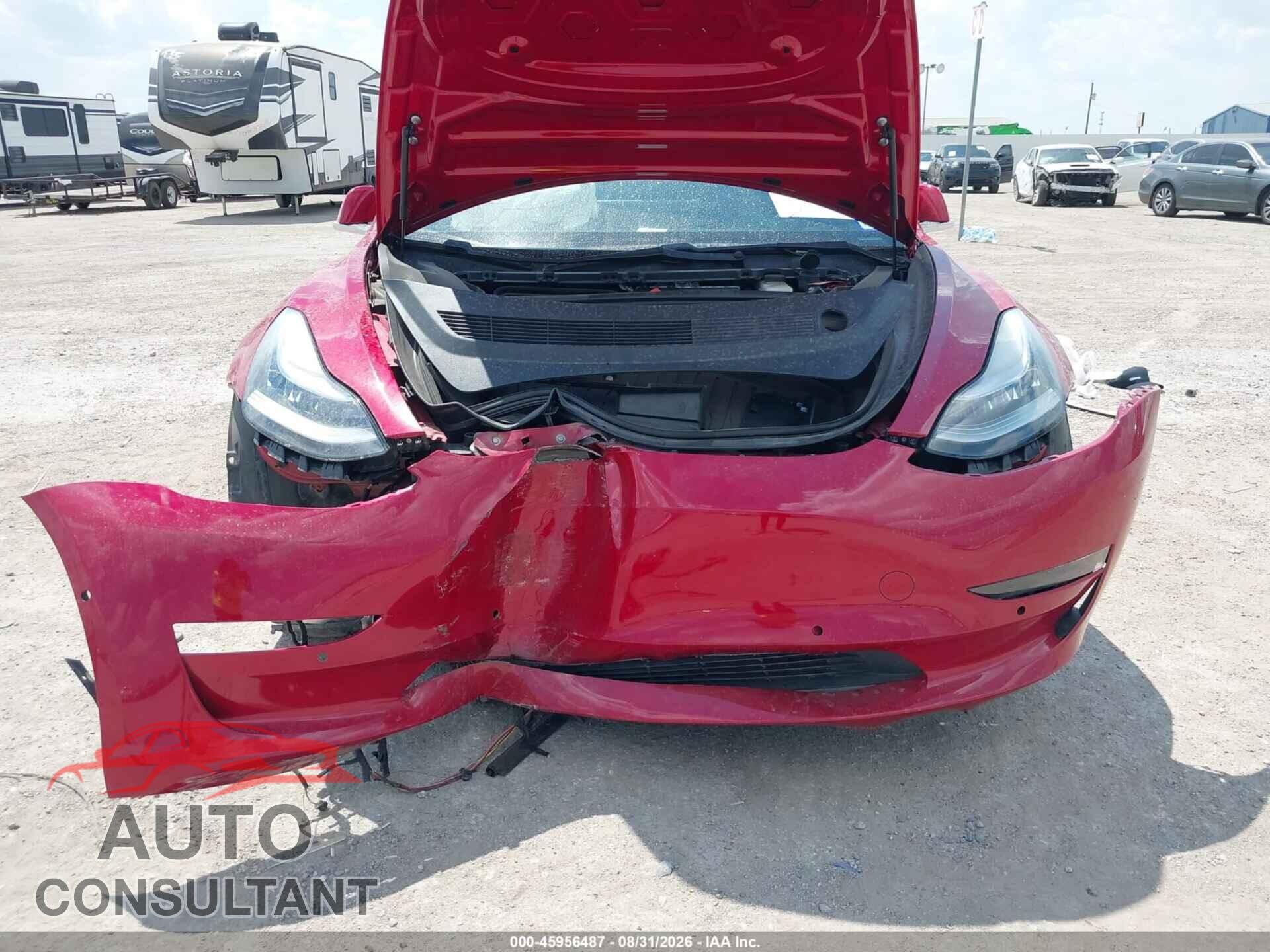 TESLA MODEL 3 2018 - 5YJ3E1EB7JF104924