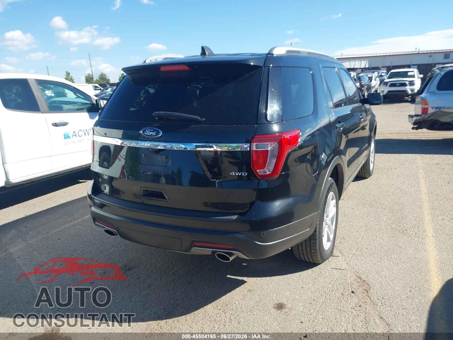 FORD EXPLORER 2018 - 1FM5K8D82JGB89303