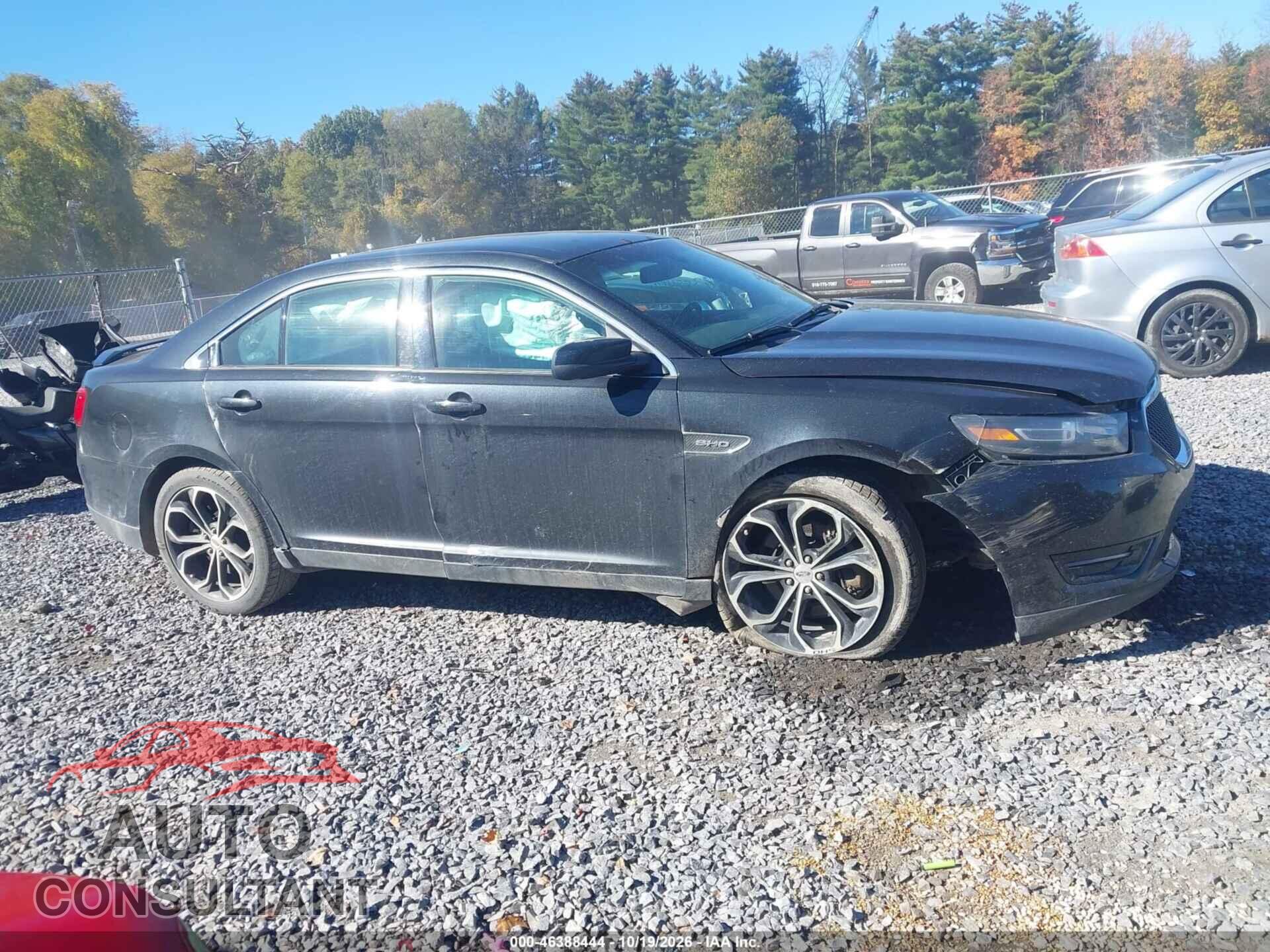 FORD TAURUS 2015 - 1FAHP2KT3FG181618