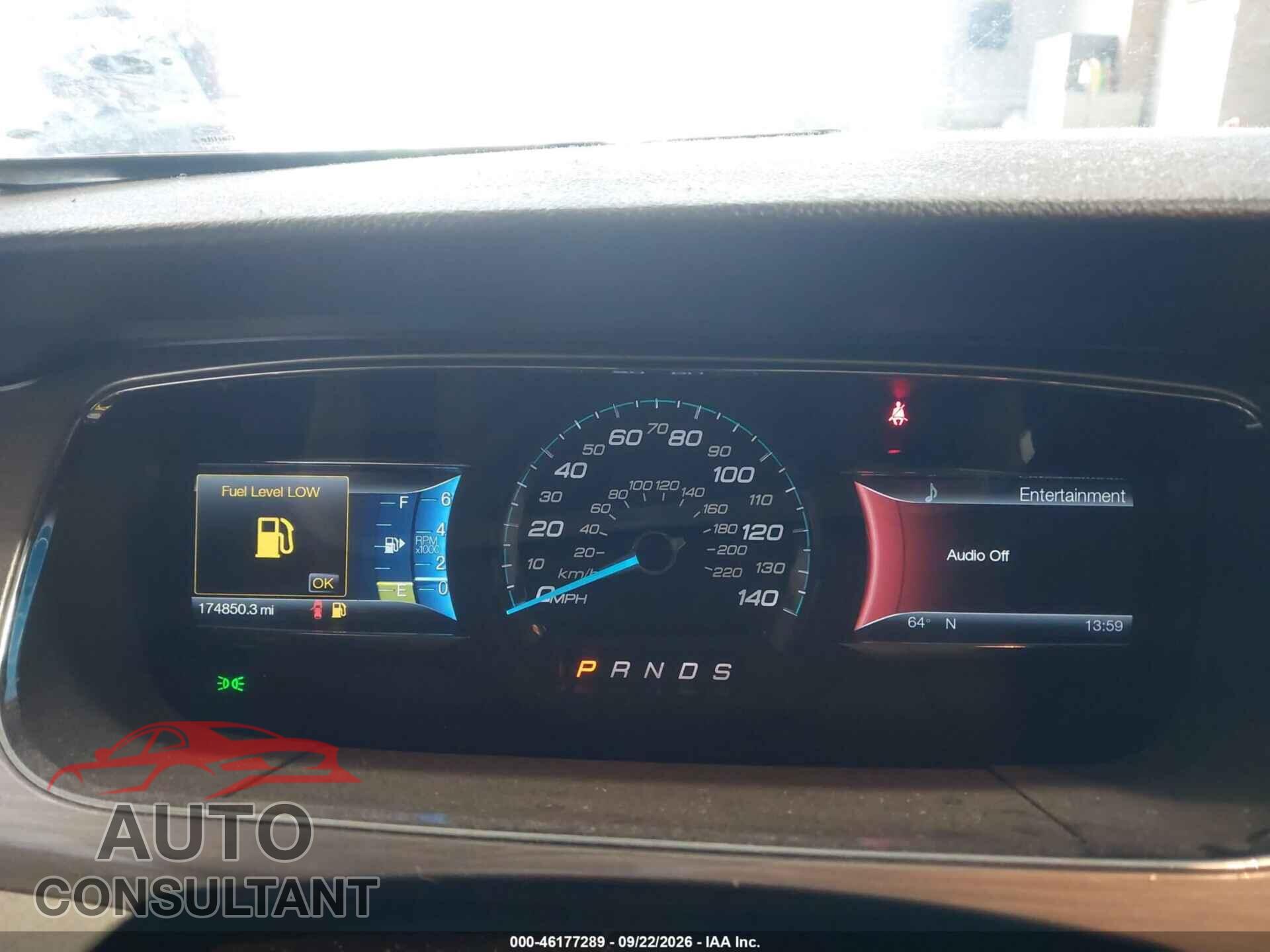 FORD TAURUS 2013 - 1FAHP2E82DG102797