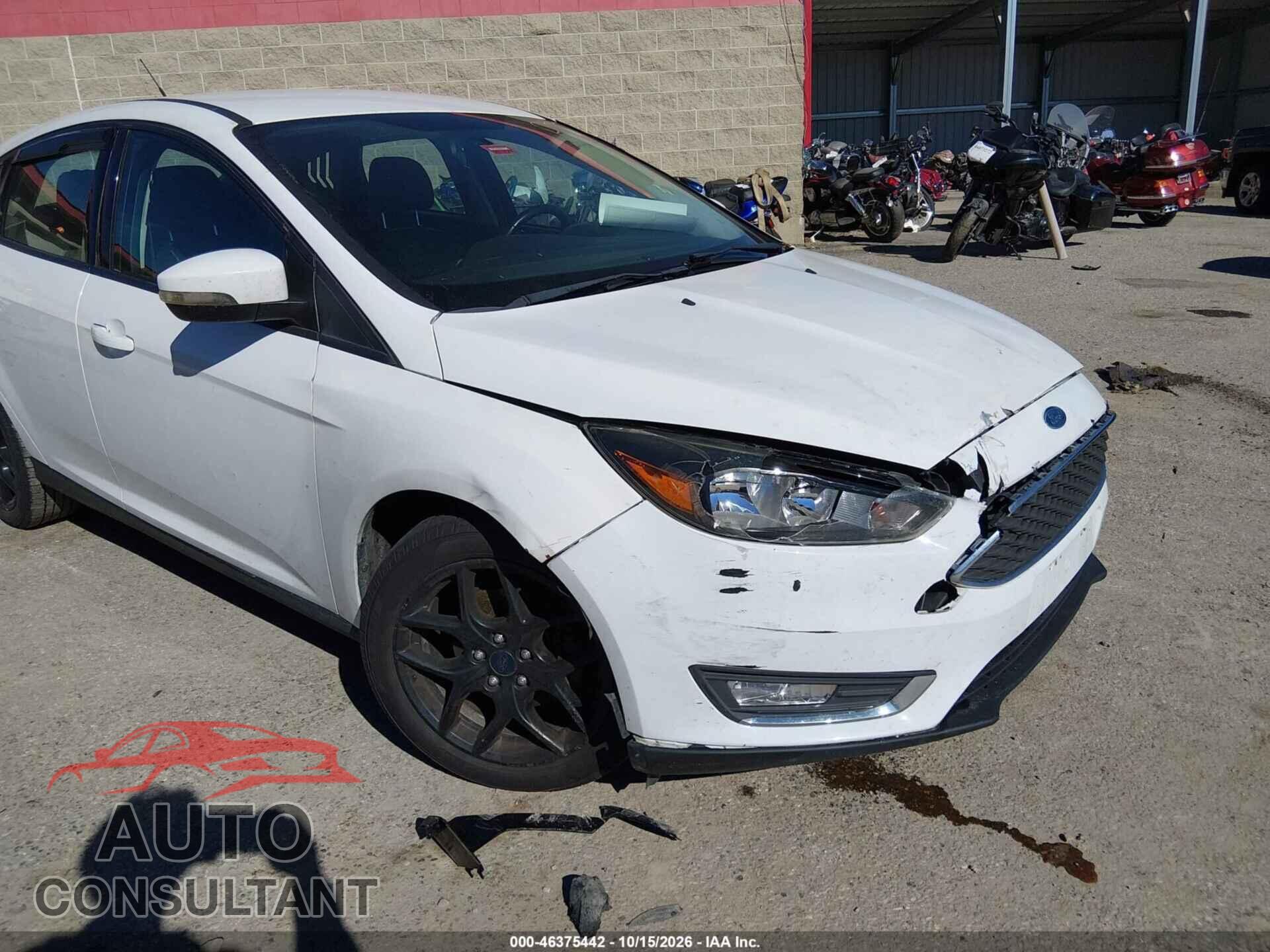 FORD FOCUS 2016 - 1FADP3K23GL259870