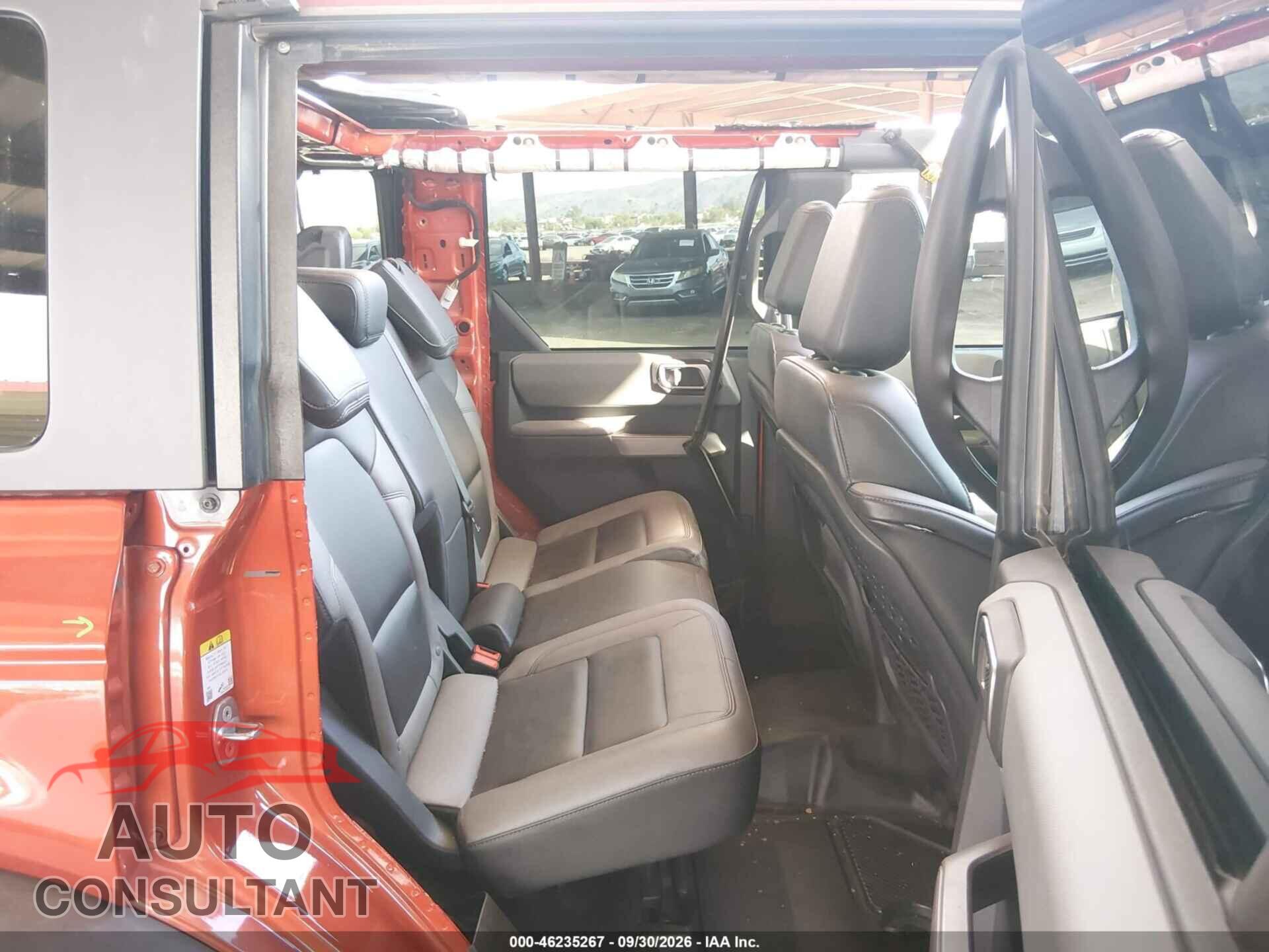 FORD BRONCO 2023 - 1FMEE5DP5PLC14661