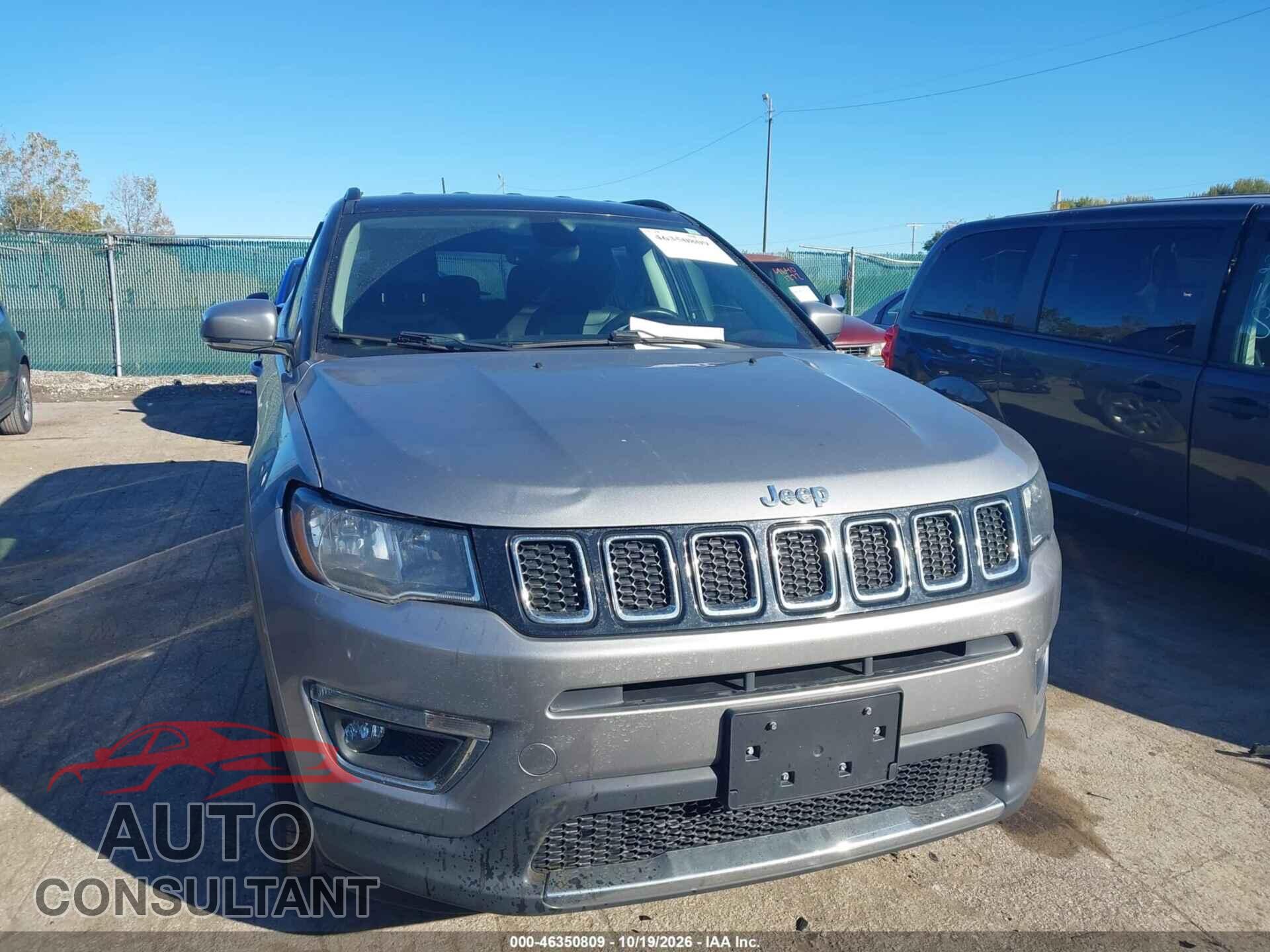 JEEP COMPASS 2018 - 3C4NJCCB3JT368341