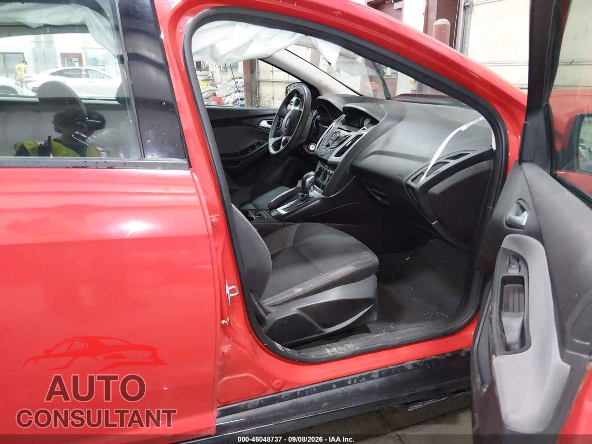 FORD FOCUS 2014 - 1FADP3F23EL161929