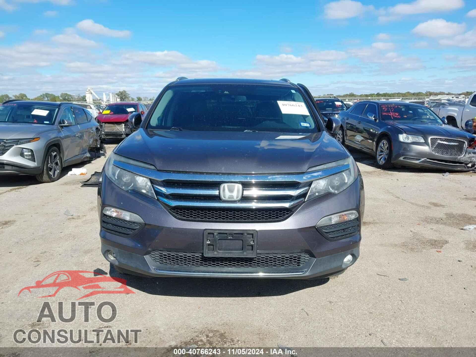 HONDA PILOT 2018 - 5FNYF6H09JB069944