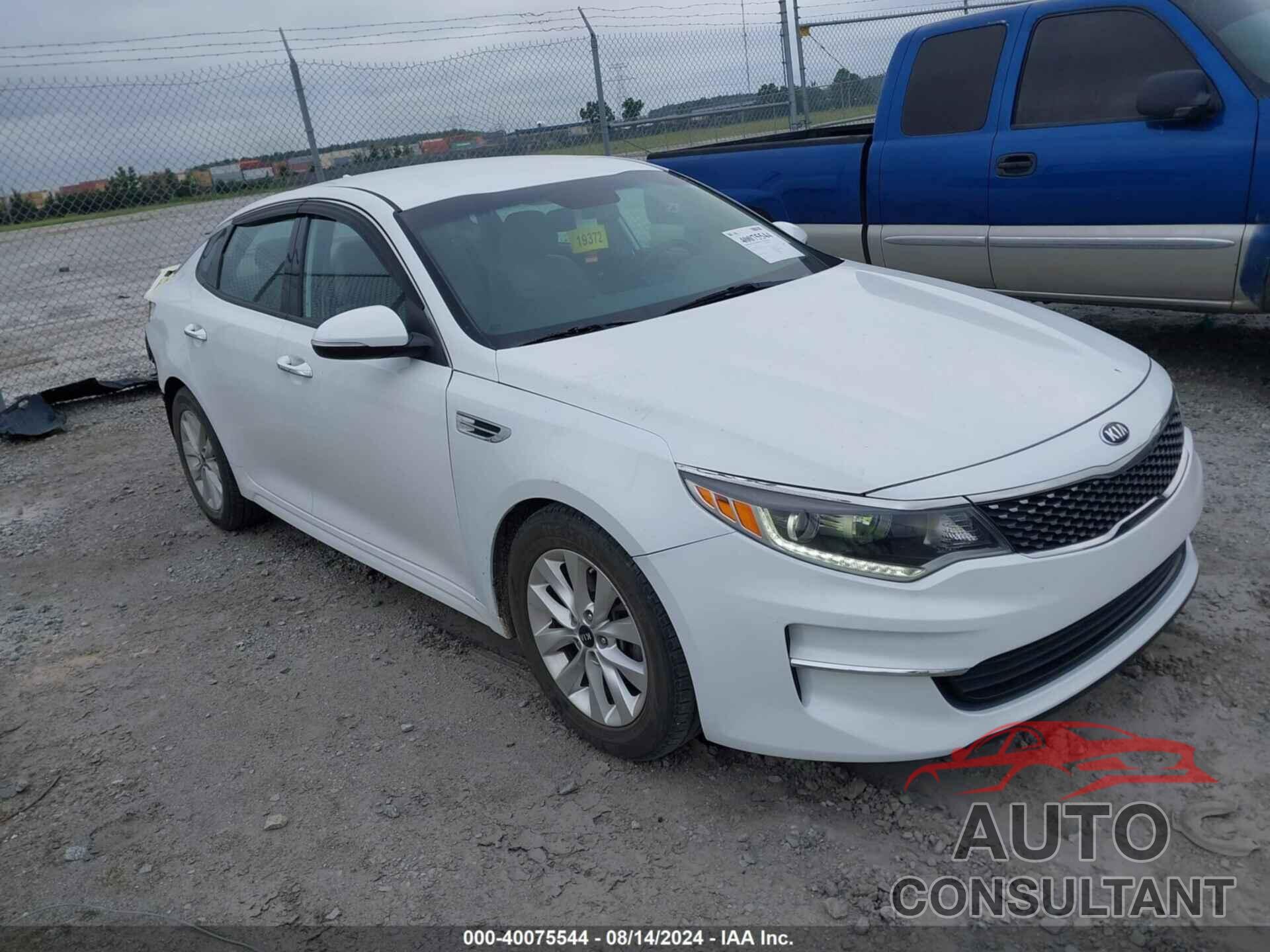 KIA OPTIMA 2018 - 5XXGU4L38JG243779