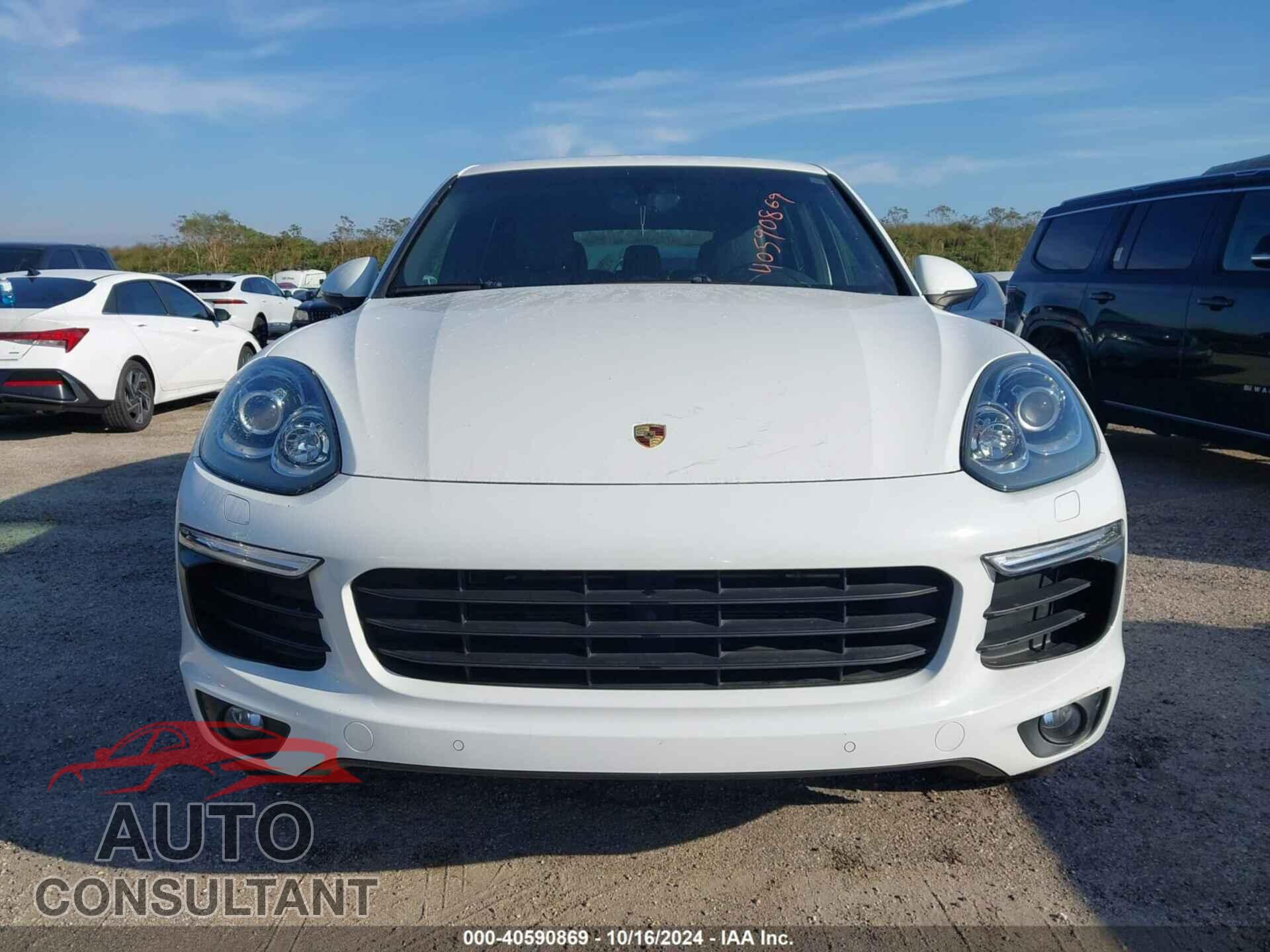 PORSCHE CAYENNE 2017 - WP1AA2A28HKA89912