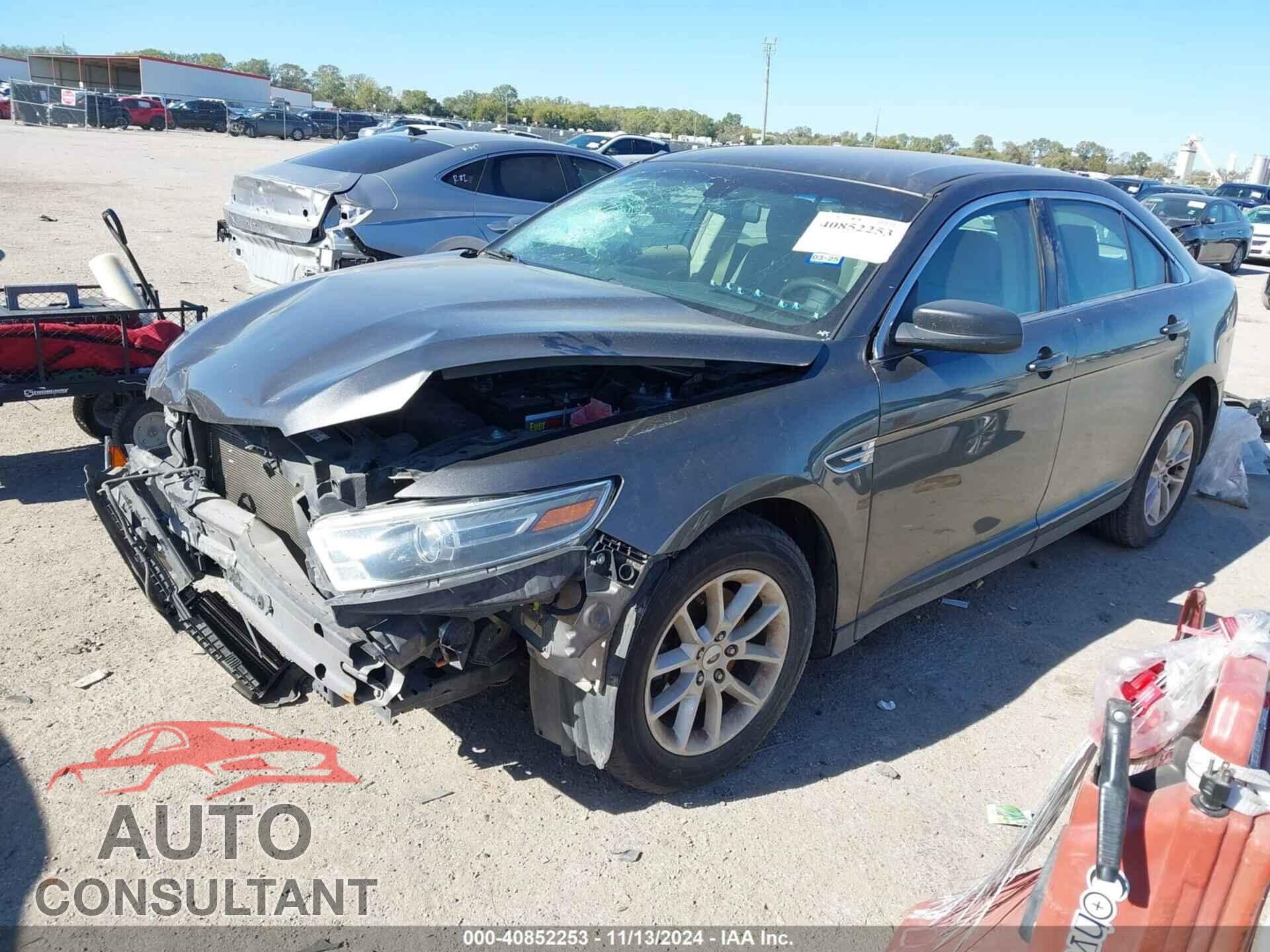 FORD TAURUS 2015 - 1FAHP2D87FG107000
