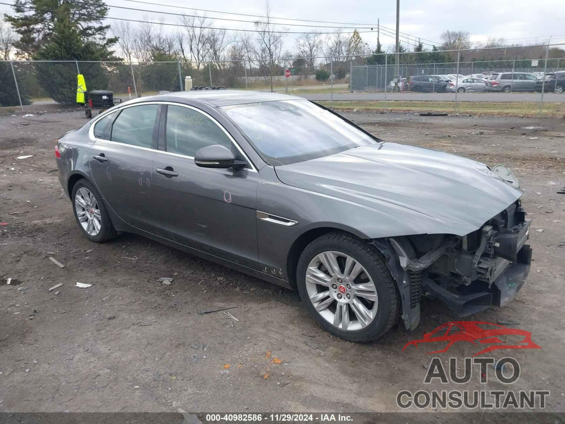 JAGUAR XF 2017 - SAJBD4BV6HCY44052