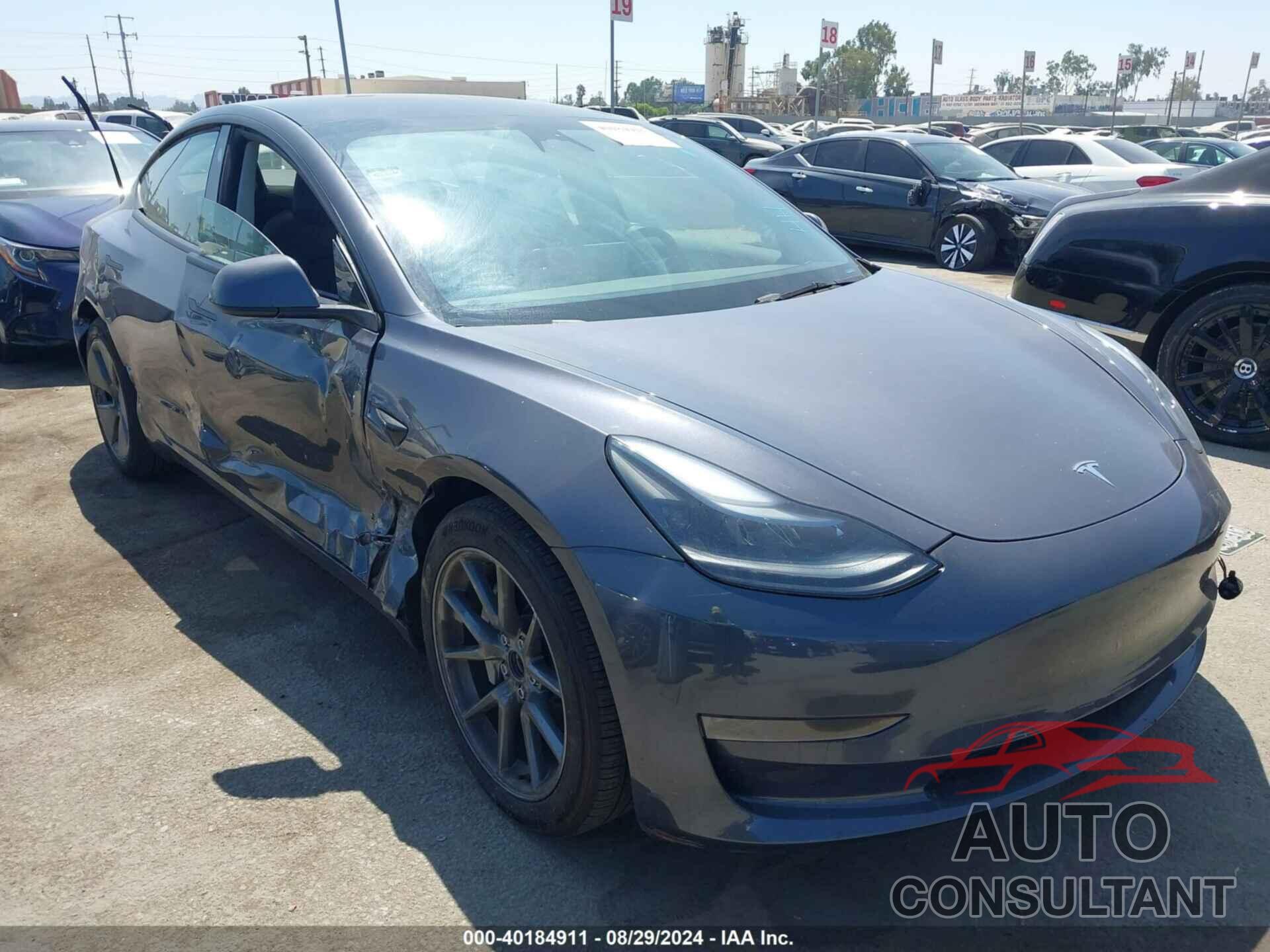 TESLA MODEL 3 2023 - 5YJ3E1EA7PF708702