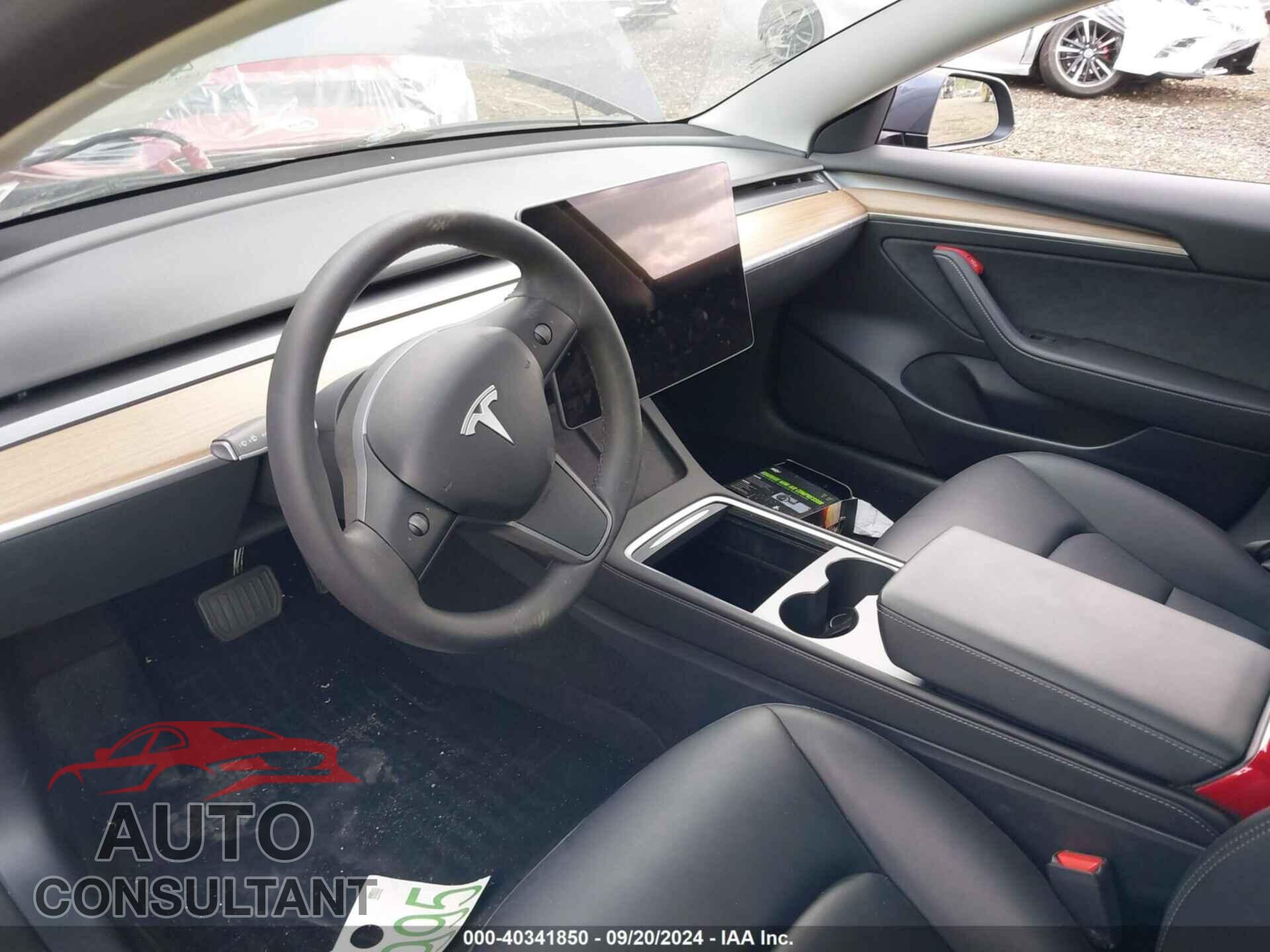 TESLA MODEL 3 2023 - 5YJ3E1EA9PF669434