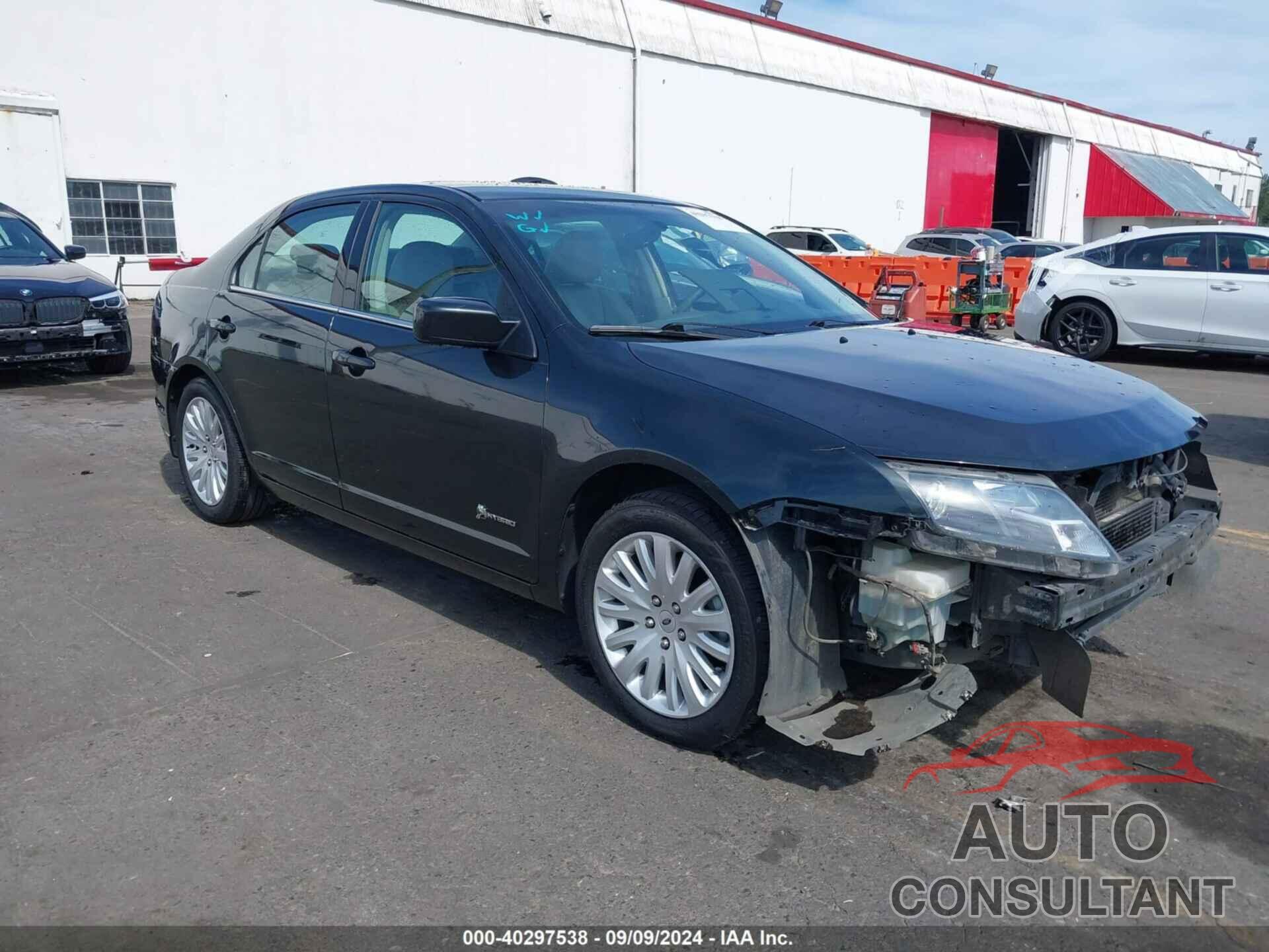 FORD FUSION HYBRID 2010 - 3FADP0L38AR233148