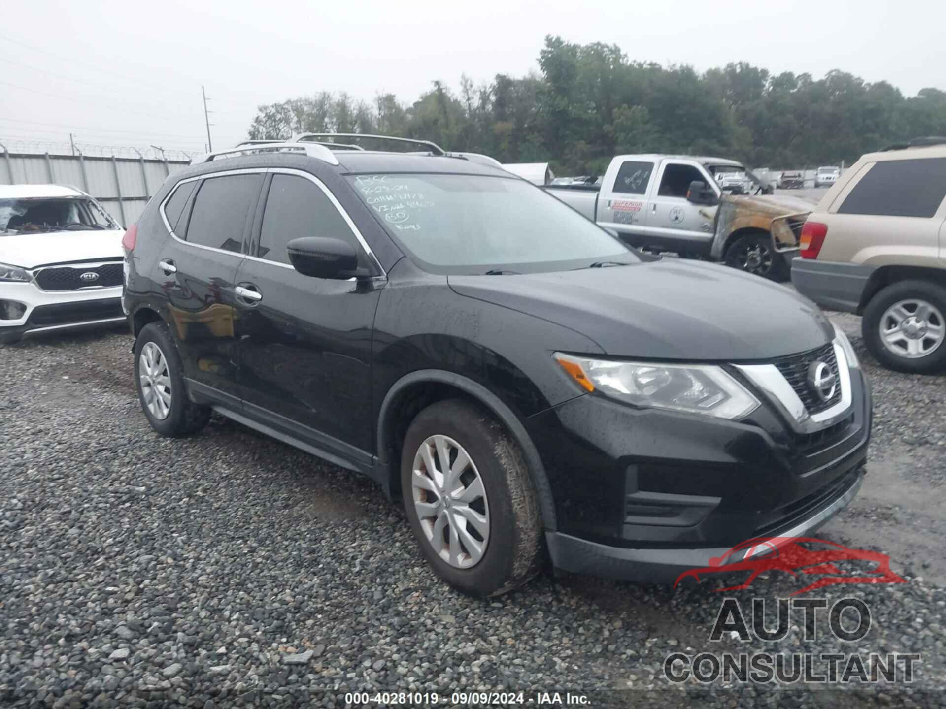 NISSAN ROGUE 2017 - KNMAT2MT5HP508463