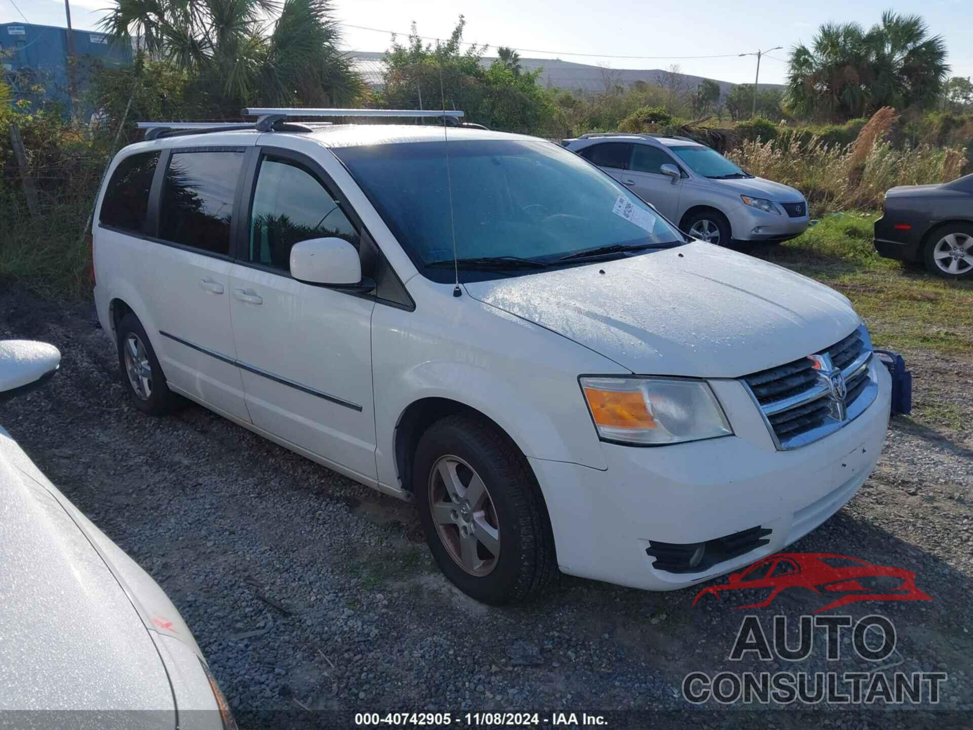 DODGE GRAND CARAVAN 2010 - 2D4RN5D14AR200432