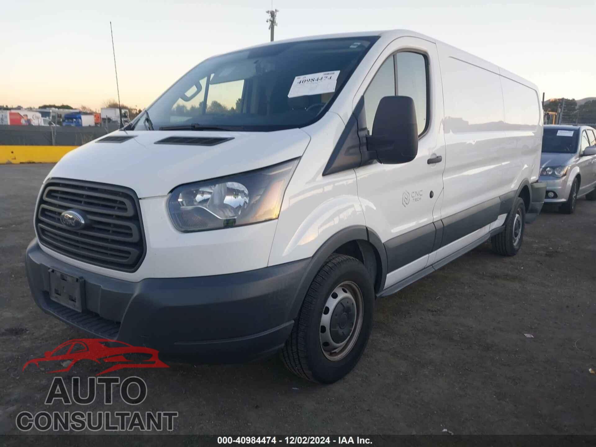 FORD TRANSIT-150 2018 - 1FTYE2YM2JKB30889