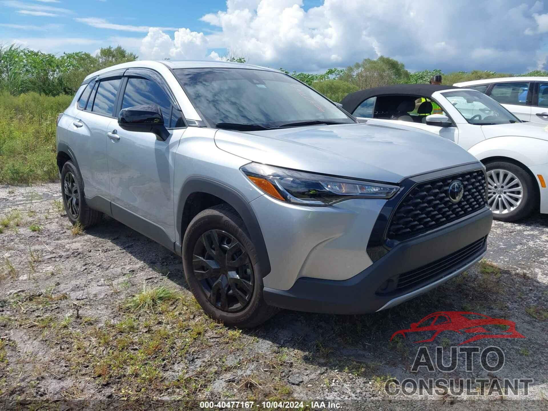 TOYOTA COROLLA CROSS 2022 - 7MUAAABG2NV035442