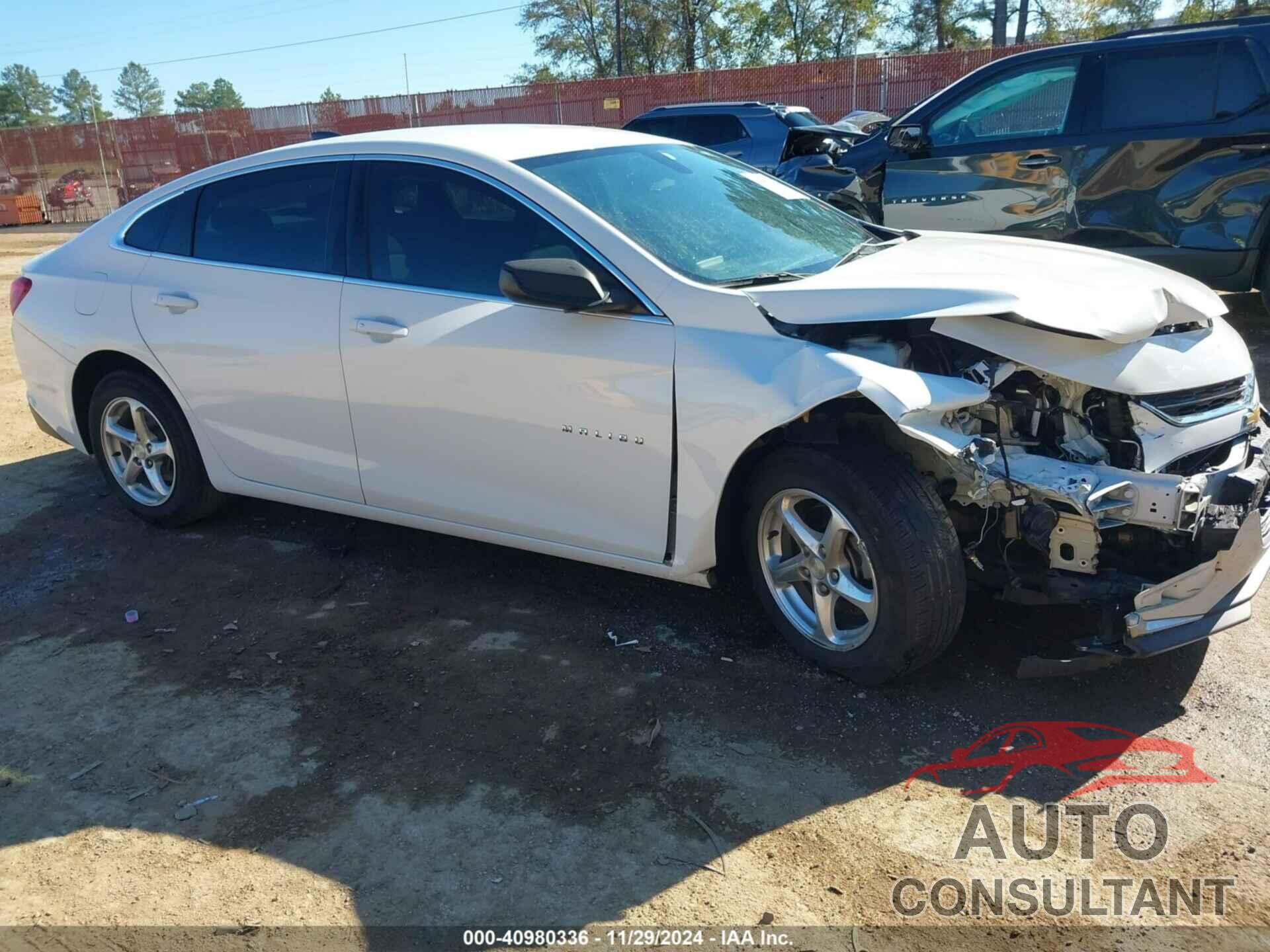 CHEVROLET MALIBU 2017 - 1G1ZB5ST3HF254812