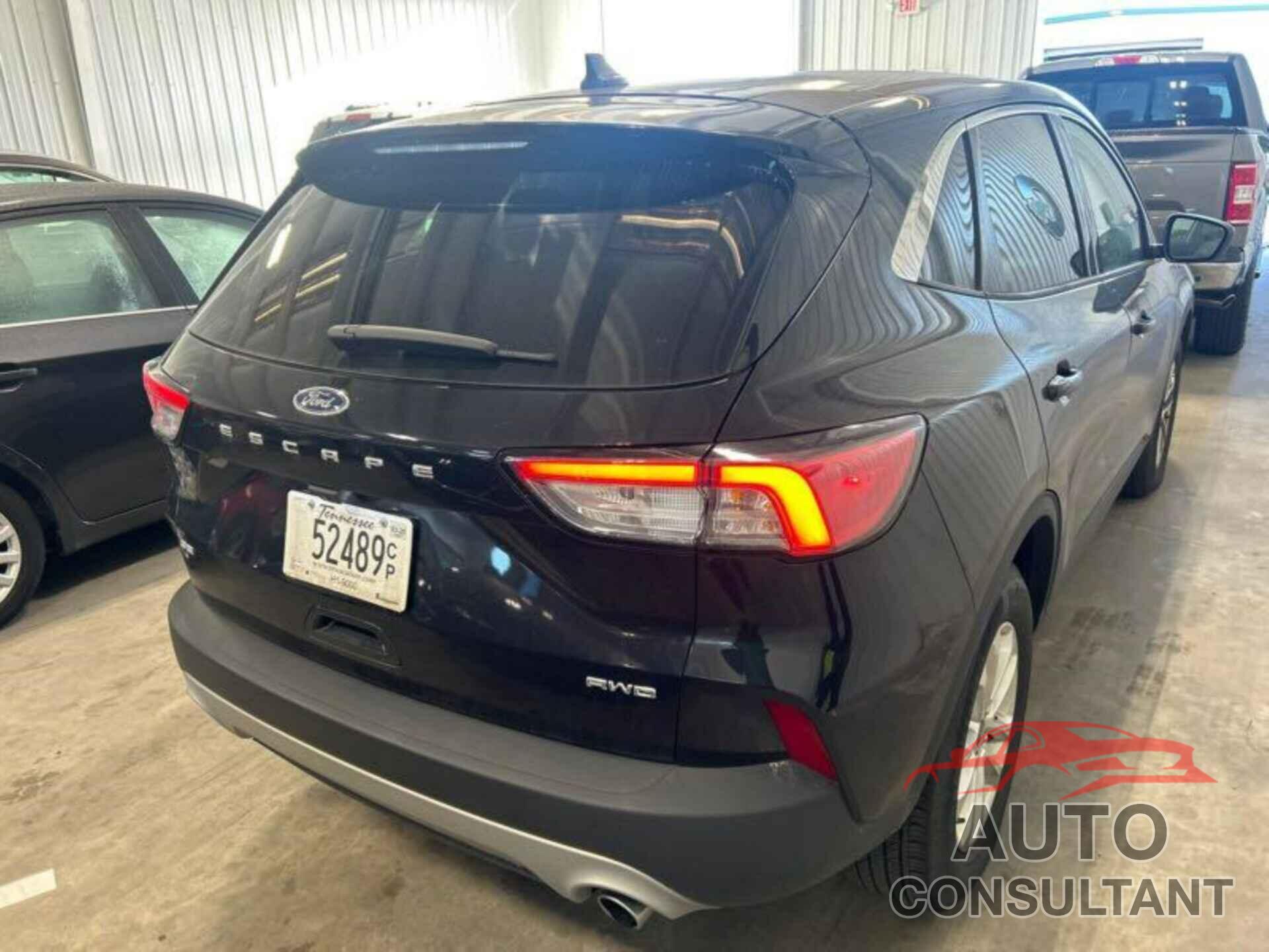 FORD ESCAPE 2022 - 1FMCU9G68NUB26148
