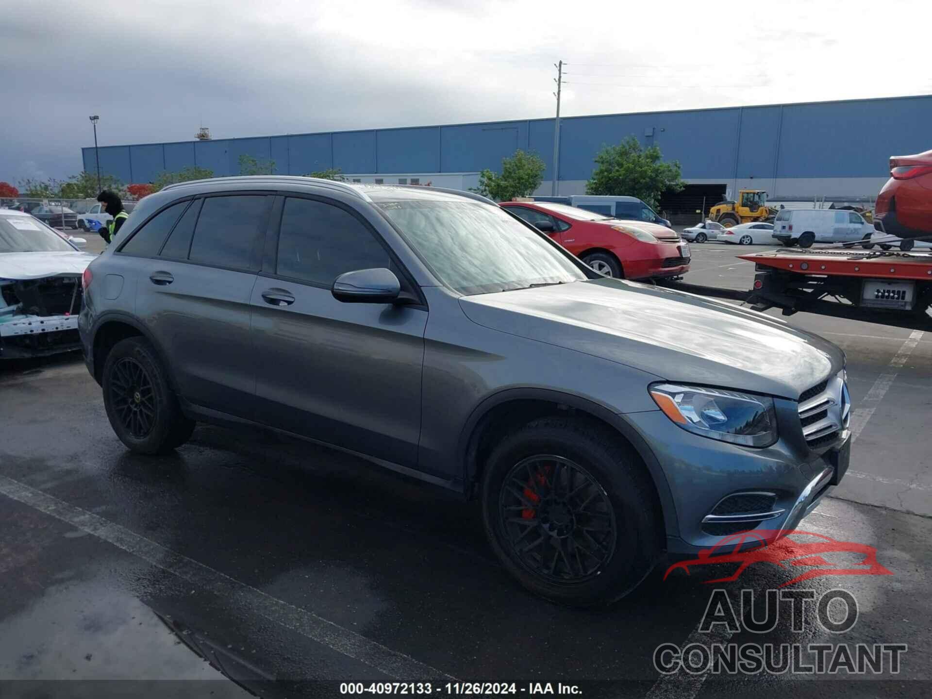 MERCEDES-BENZ GLC 300 2017 - WDC0G4KB3HV005820