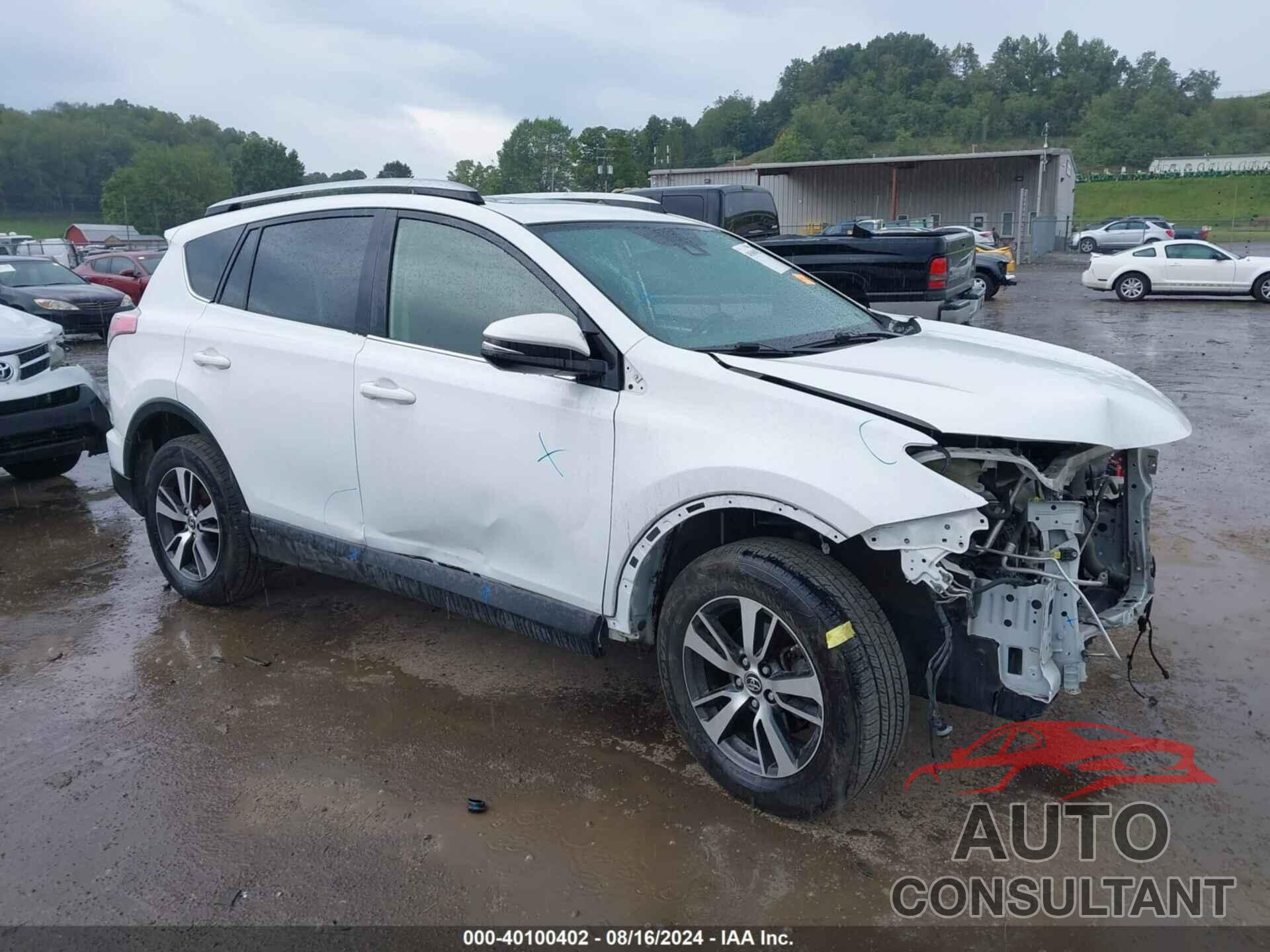 TOYOTA RAV4 2018 - JTMRFREV9JD222027