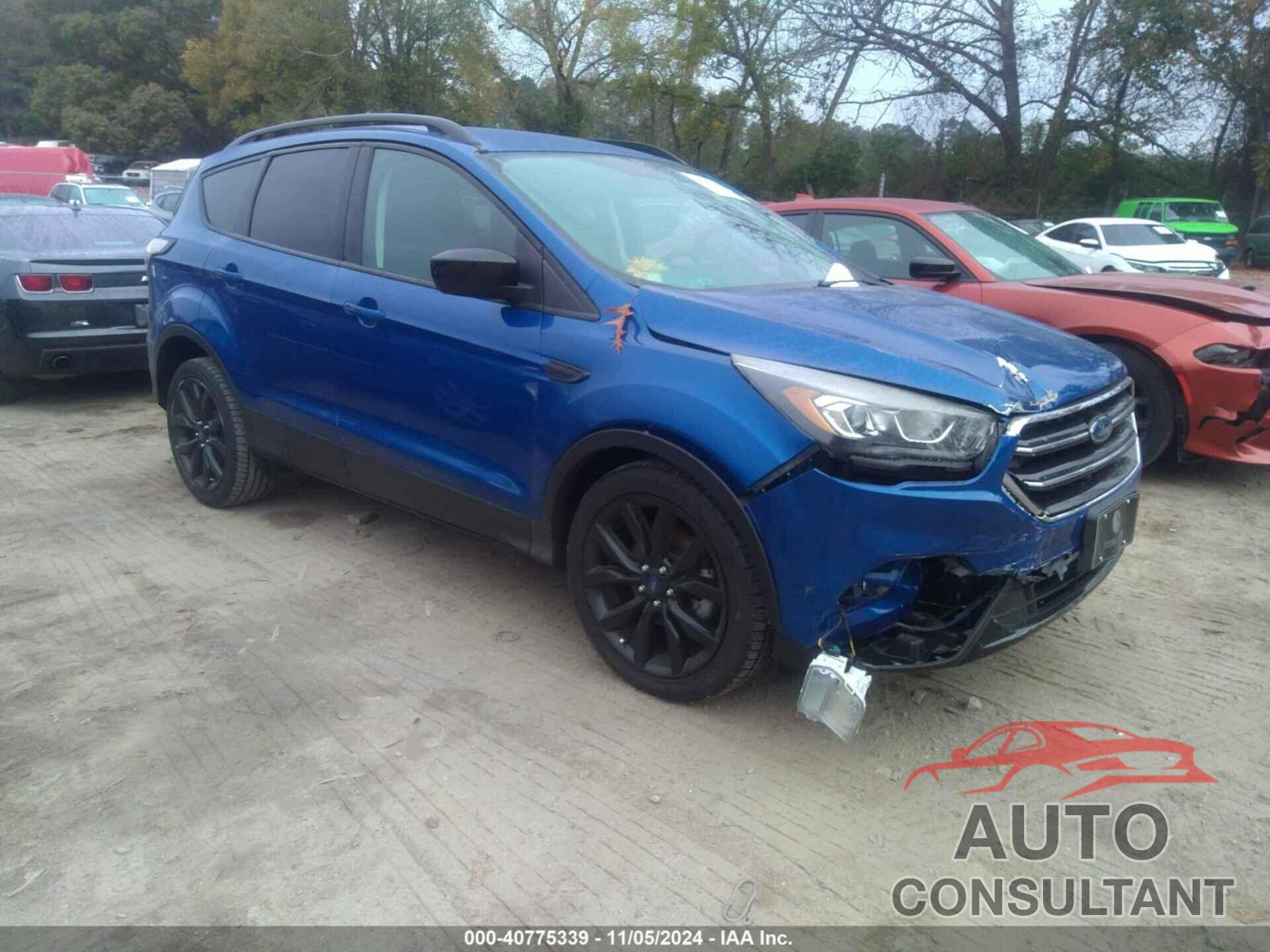 FORD ESCAPE 2018 - 1FMCU0GDXJUA47925