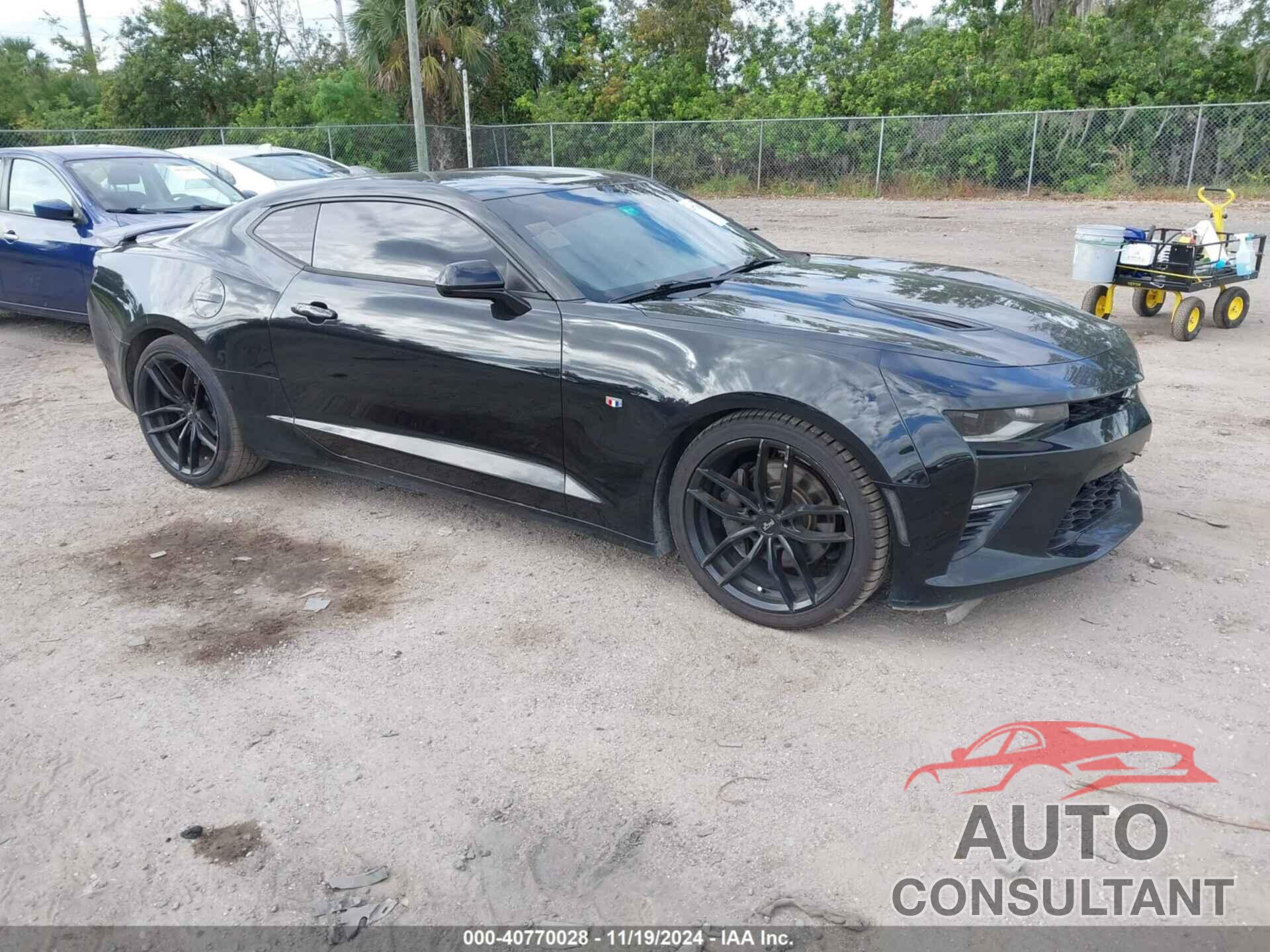 CHEVROLET CAMARO 2017 - 1G1FE1R77H0136308