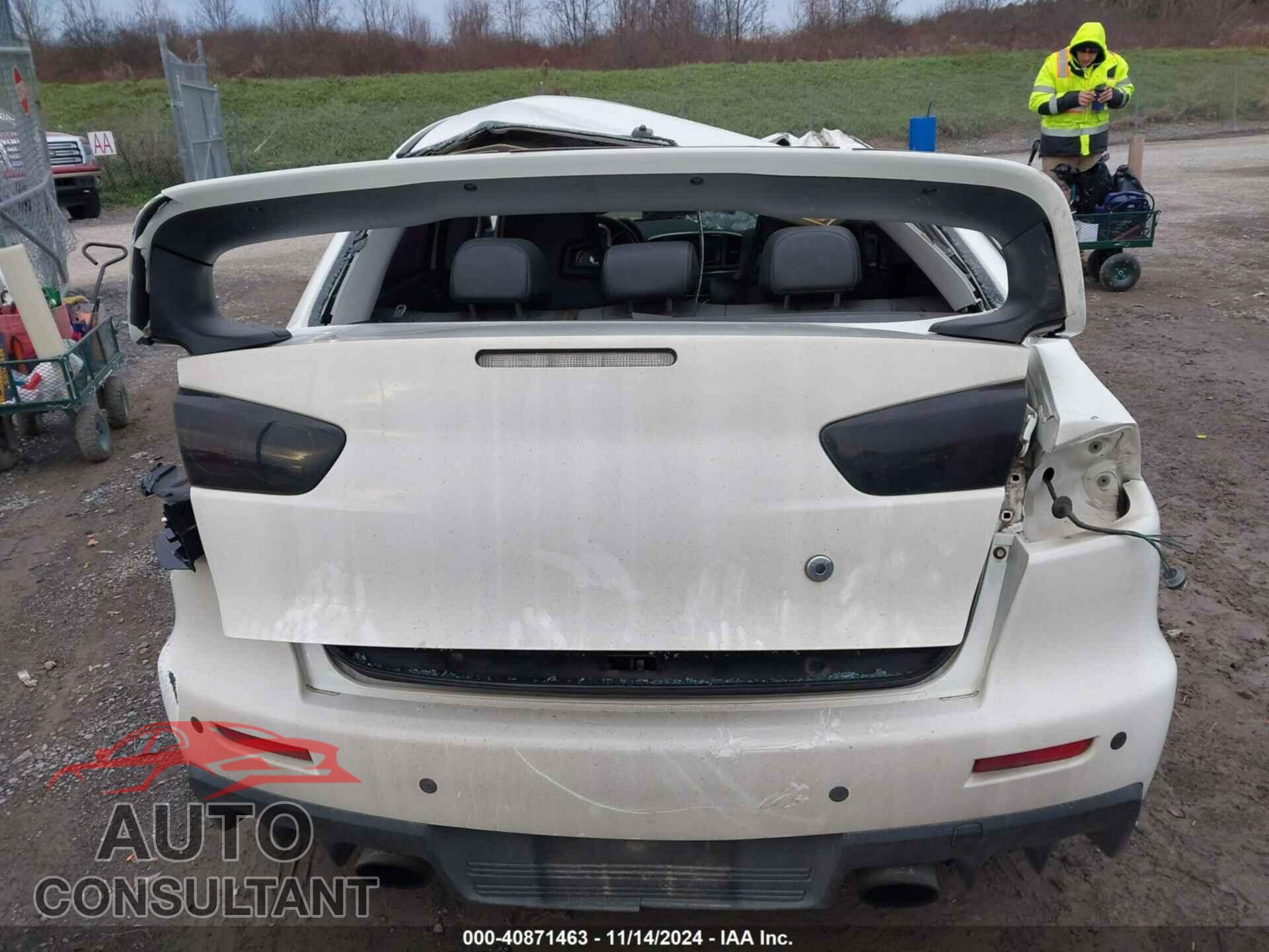 MITSUBISHI LANCER EVOLUTION 2014 - JA32W8FV5EU012572