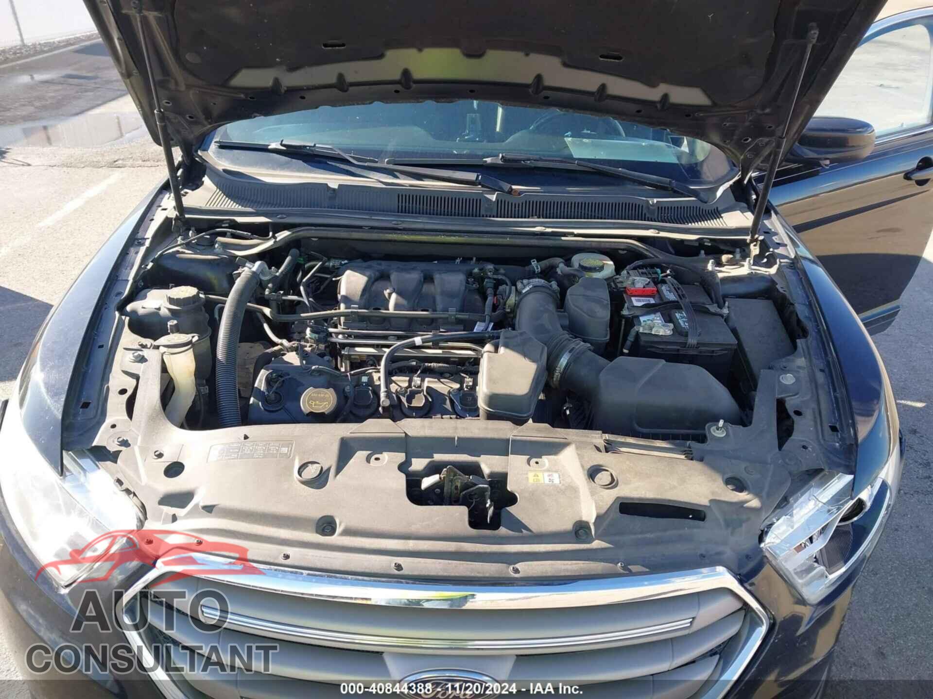 FORD TAURUS 2016 - 1FAHP2E82GG142916
