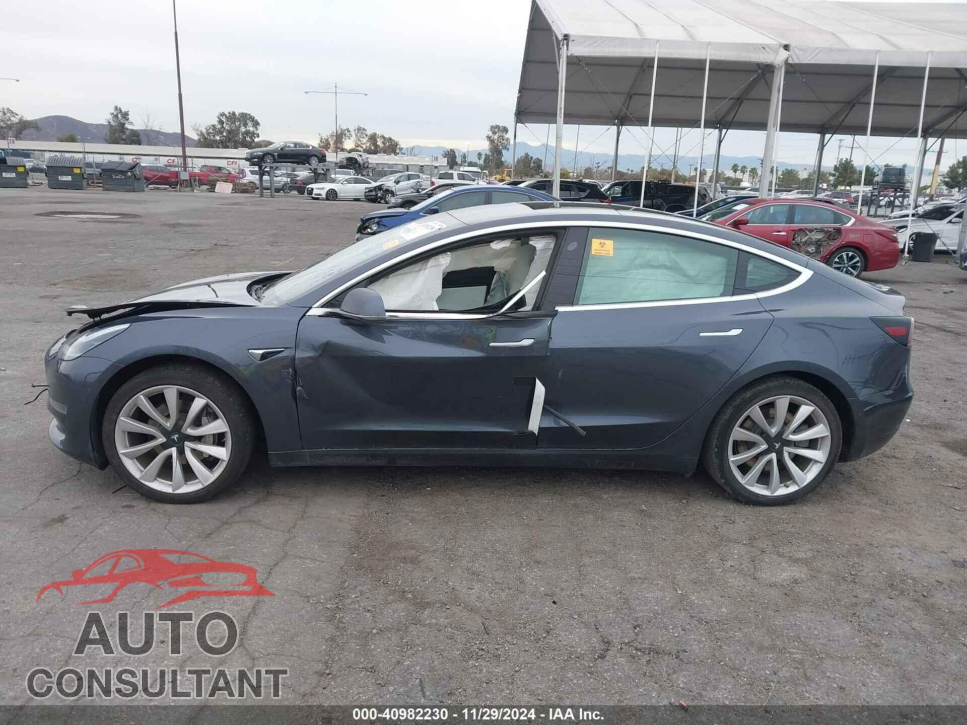 TESLA MODEL 3 2019 - 5YJ3E1EA1KF432011