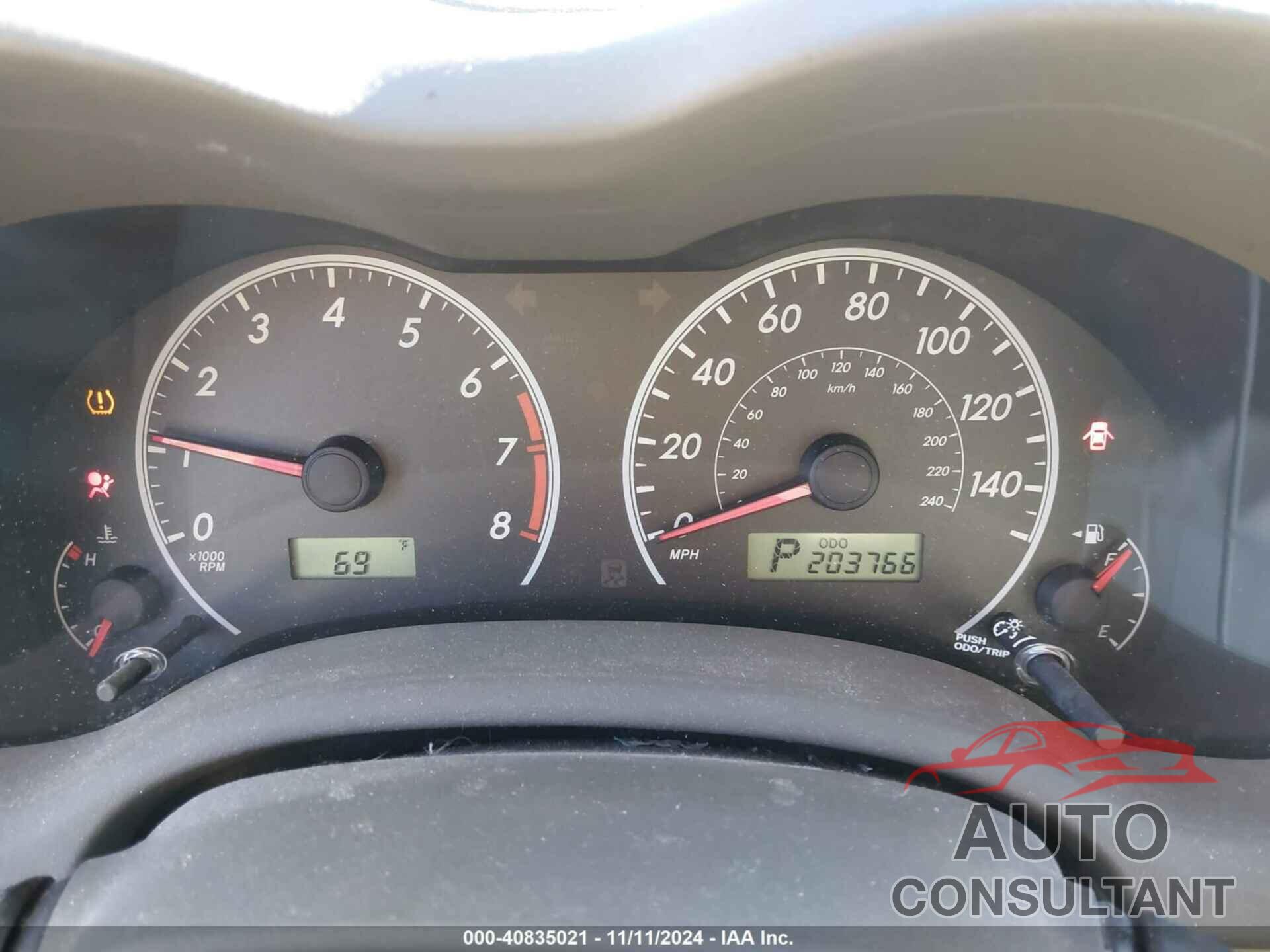 TOYOTA COROLLA 2010 - 1NXBU4EE3AZ260097