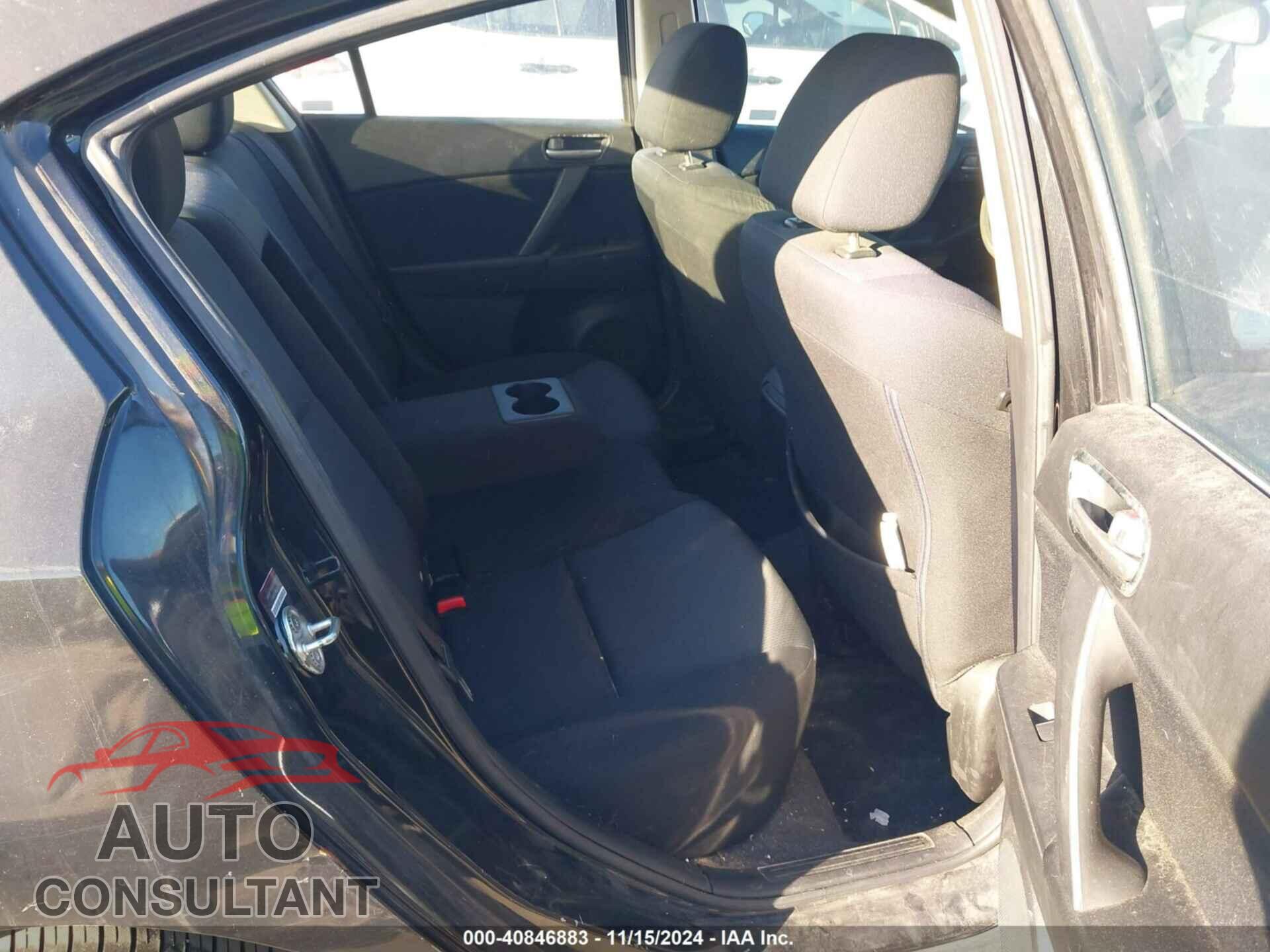 MAZDA MAZDA3 2011 - JM1BL1VF0B1386774