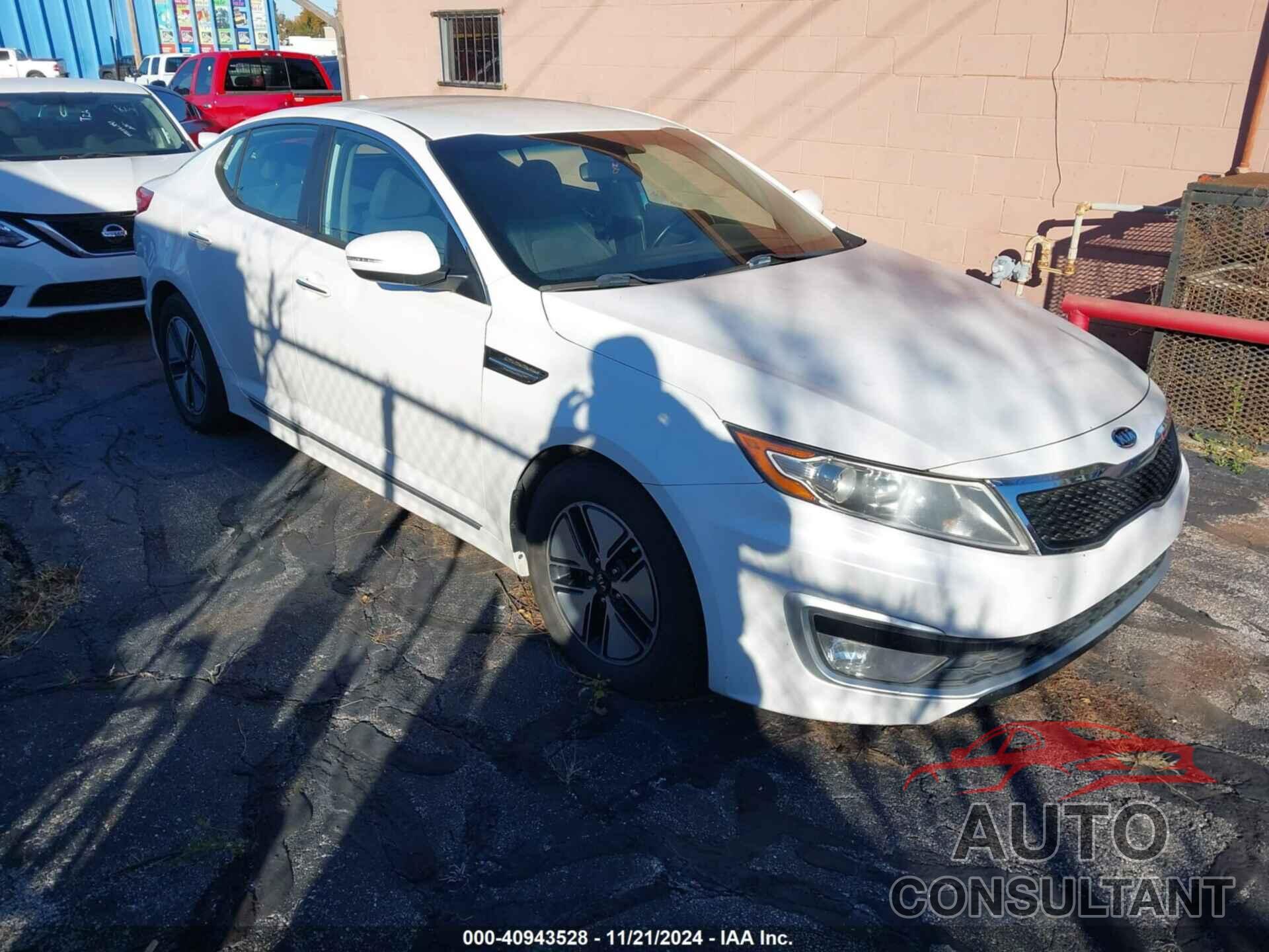 KIA OPTIMA HYBRID 2011 - KNAGM4AD0B5004466