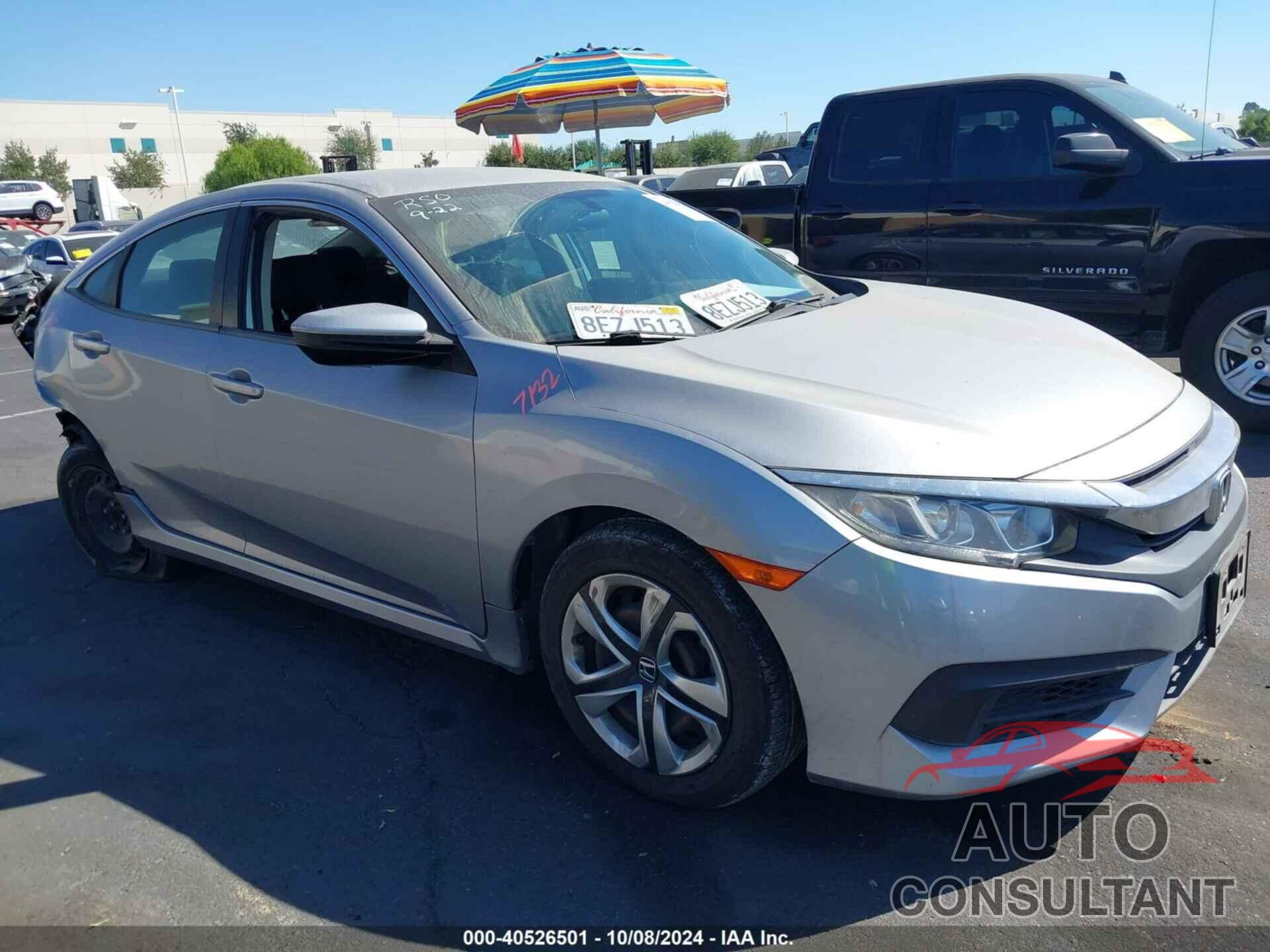 HONDA CIVIC 2018 - 2HGFC2F56JH586024