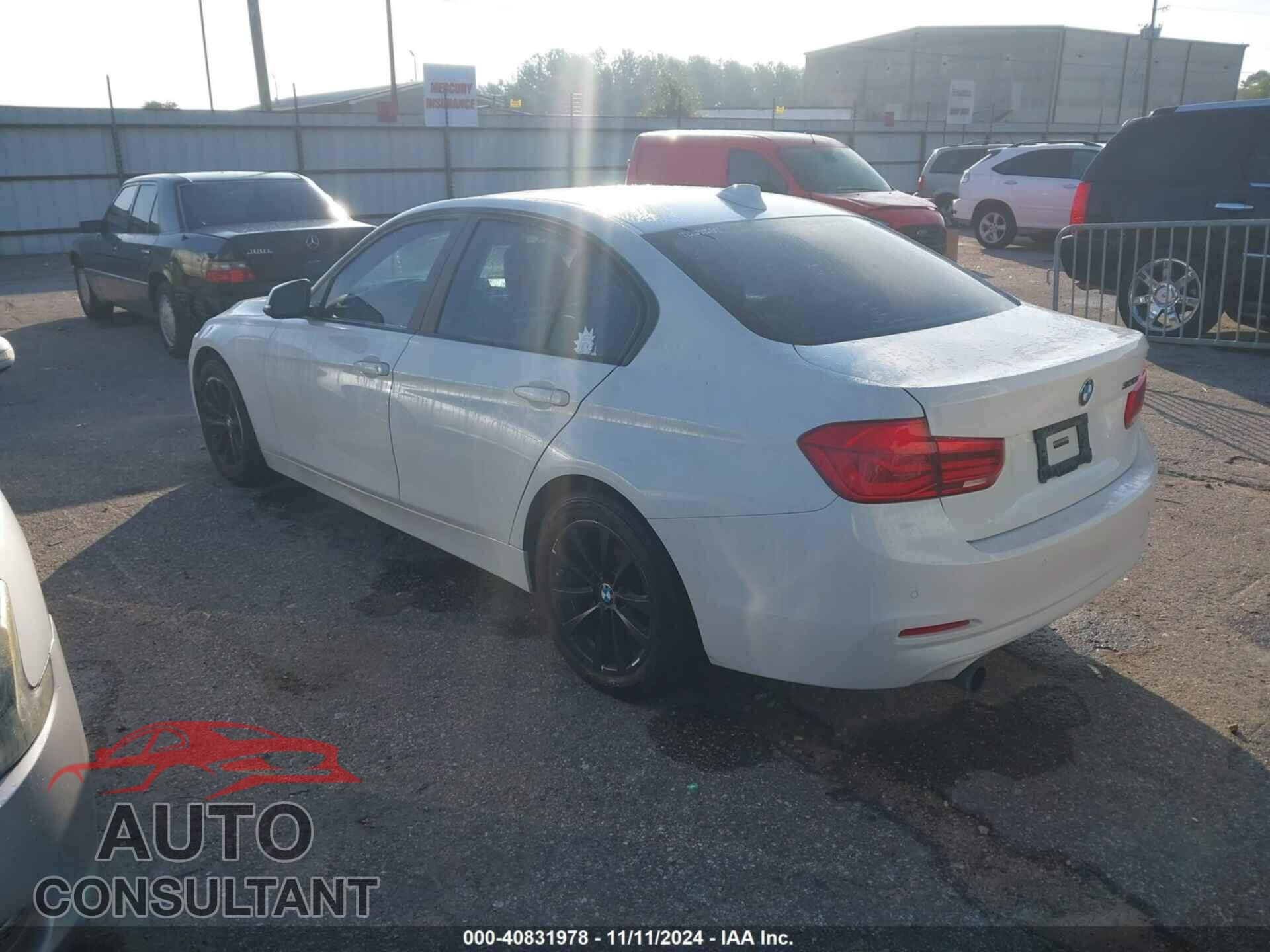 BMW 320I 2016 - WBA8E1G58GNU10177