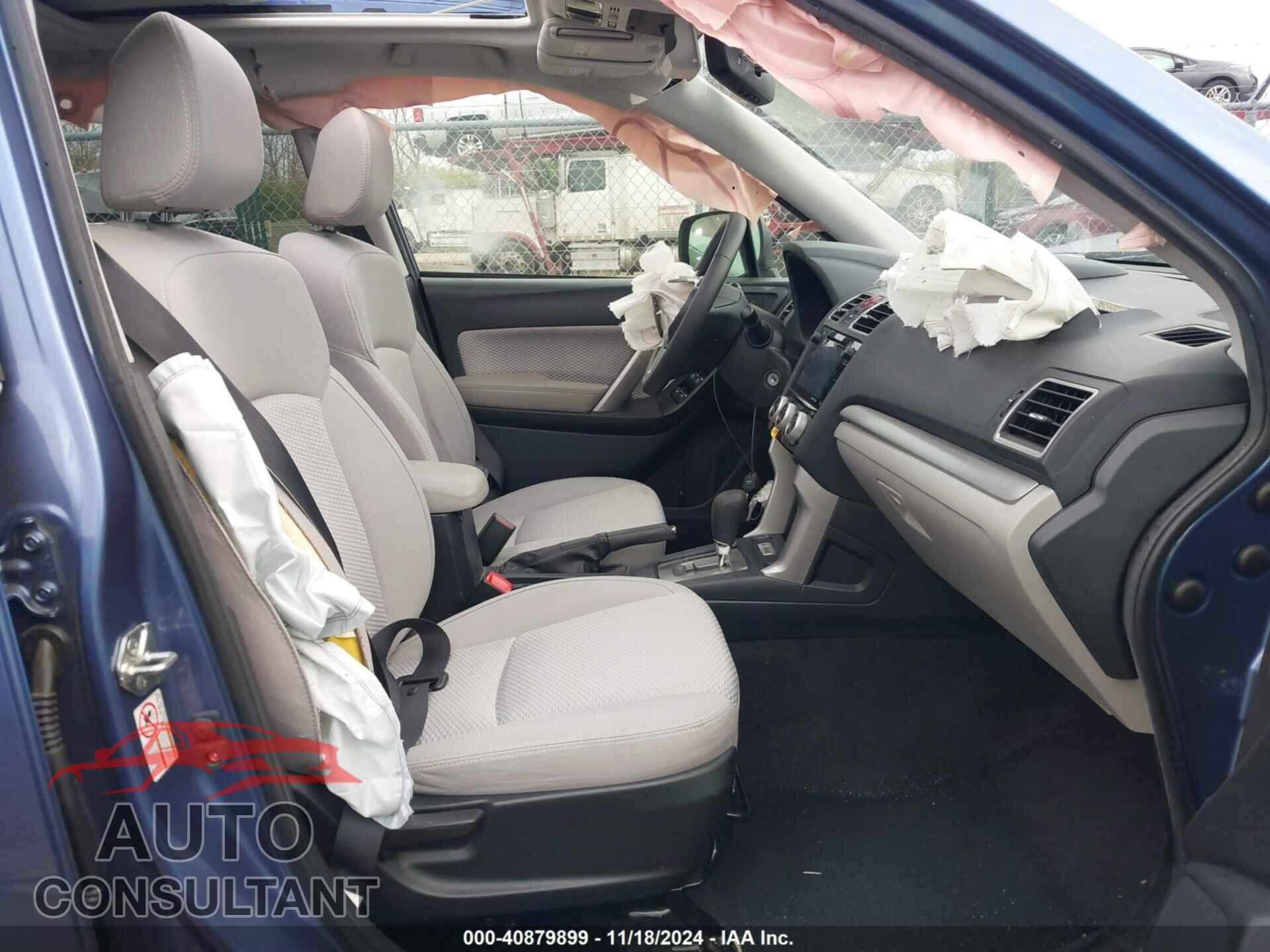 SUBARU FORESTER 2017 - JF2SJAEC6HH412551