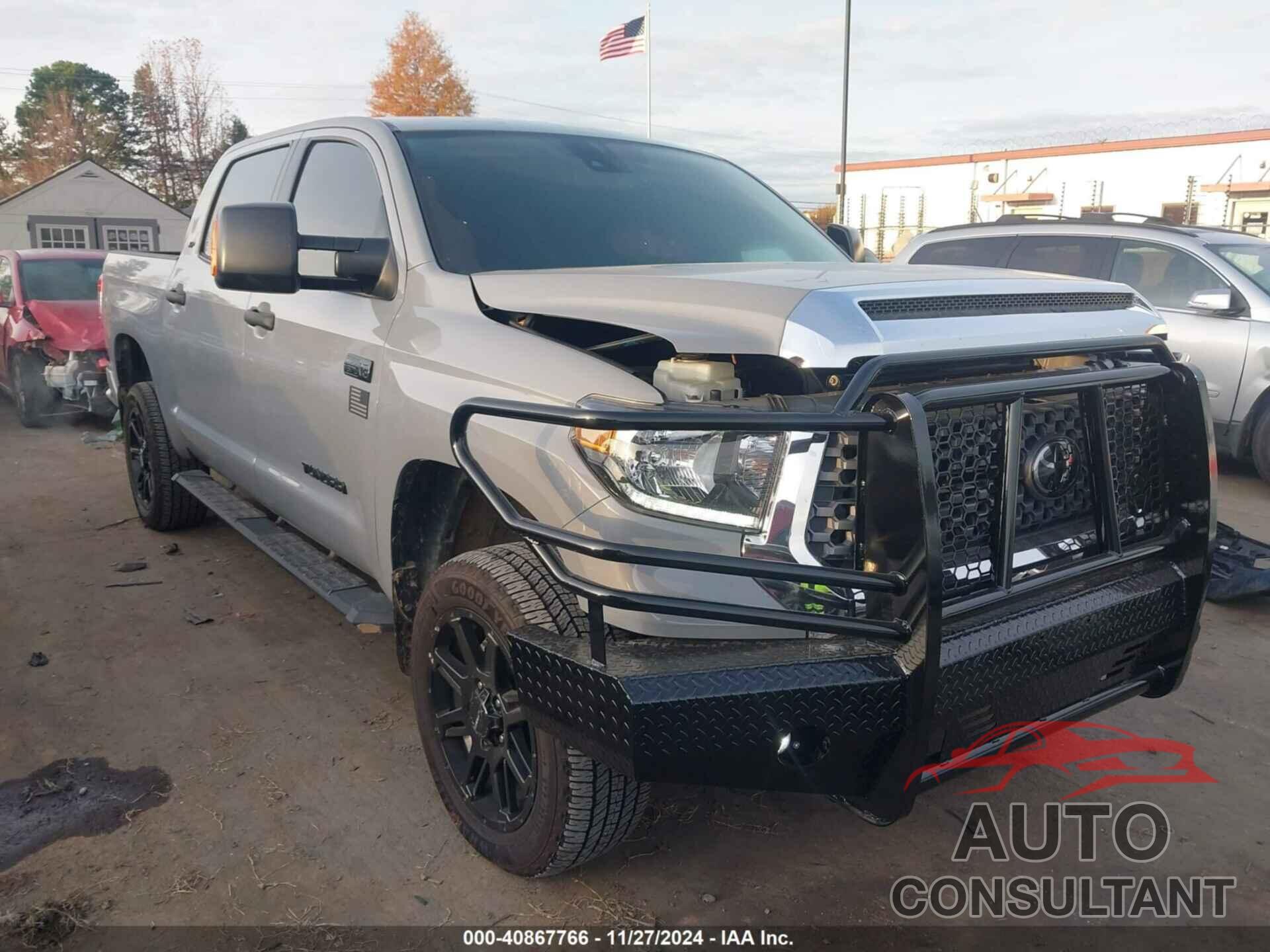 TOYOTA TUNDRA 2021 - 5TFDY5F17MX007855