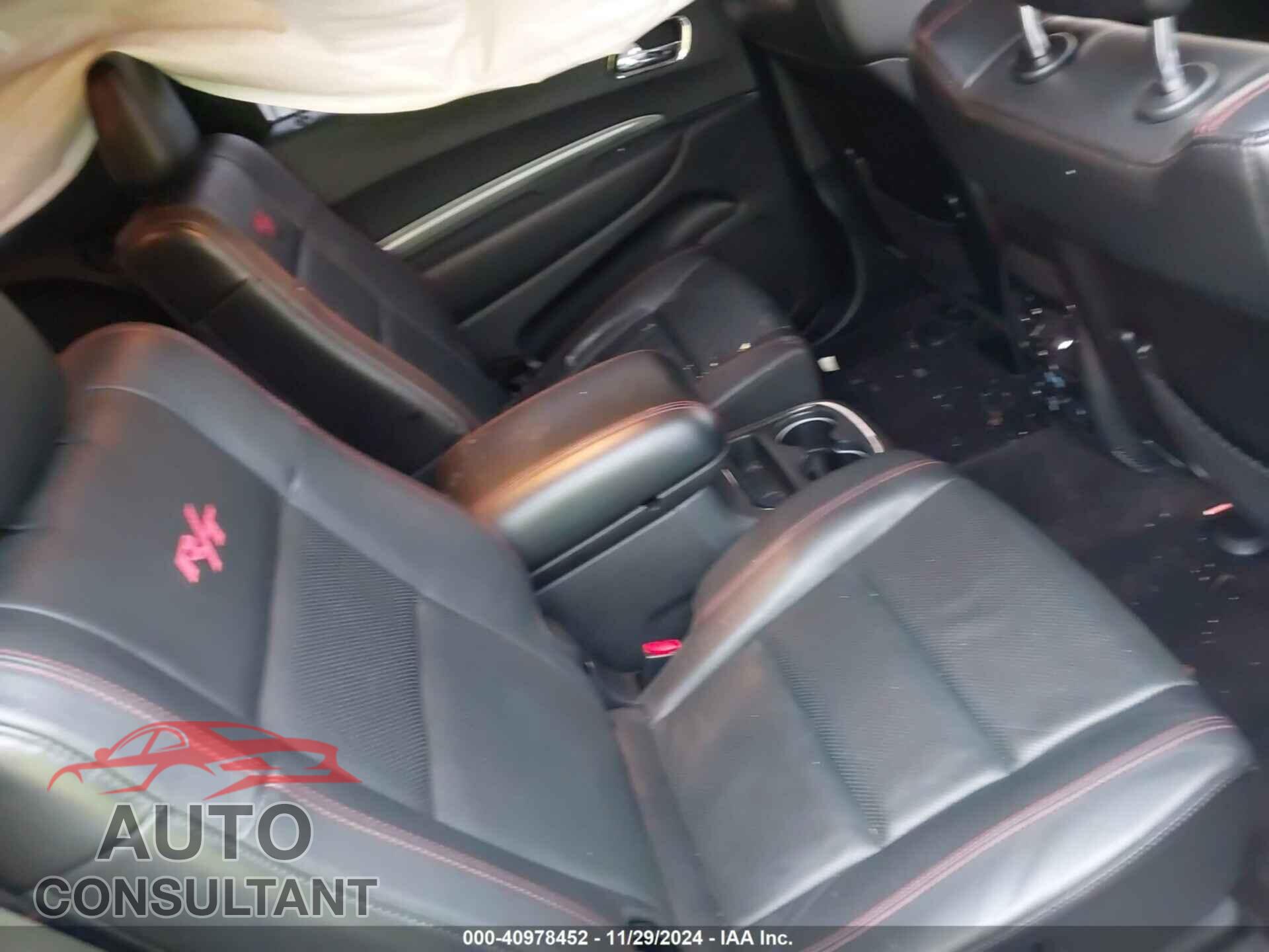 DODGE DURANGO 2018 - 1C4SDJCT7JC219420